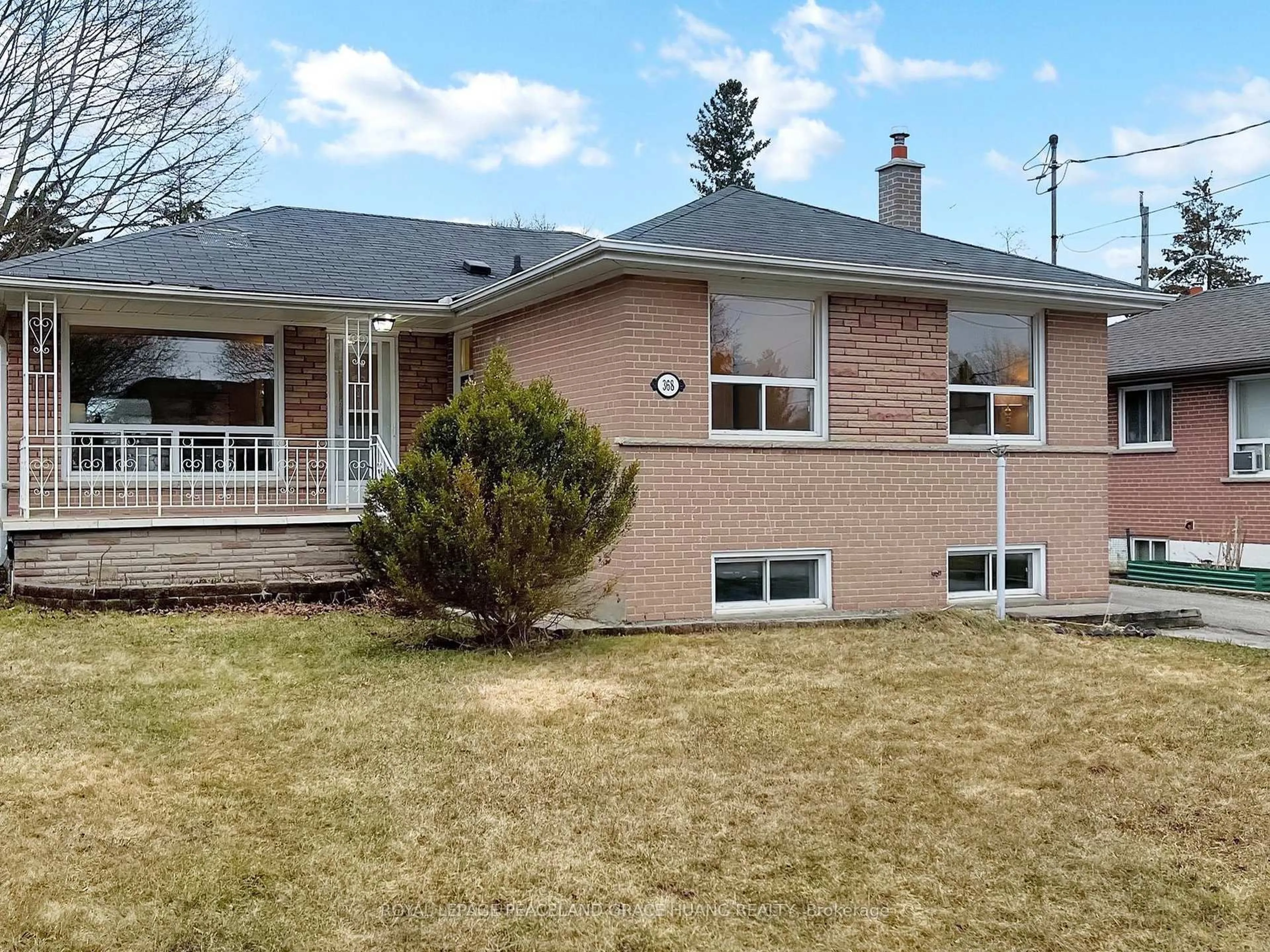 Home with brick exterior material, street for 368 Balkan Rd, Richmond Hill Ontario L4C 2P1