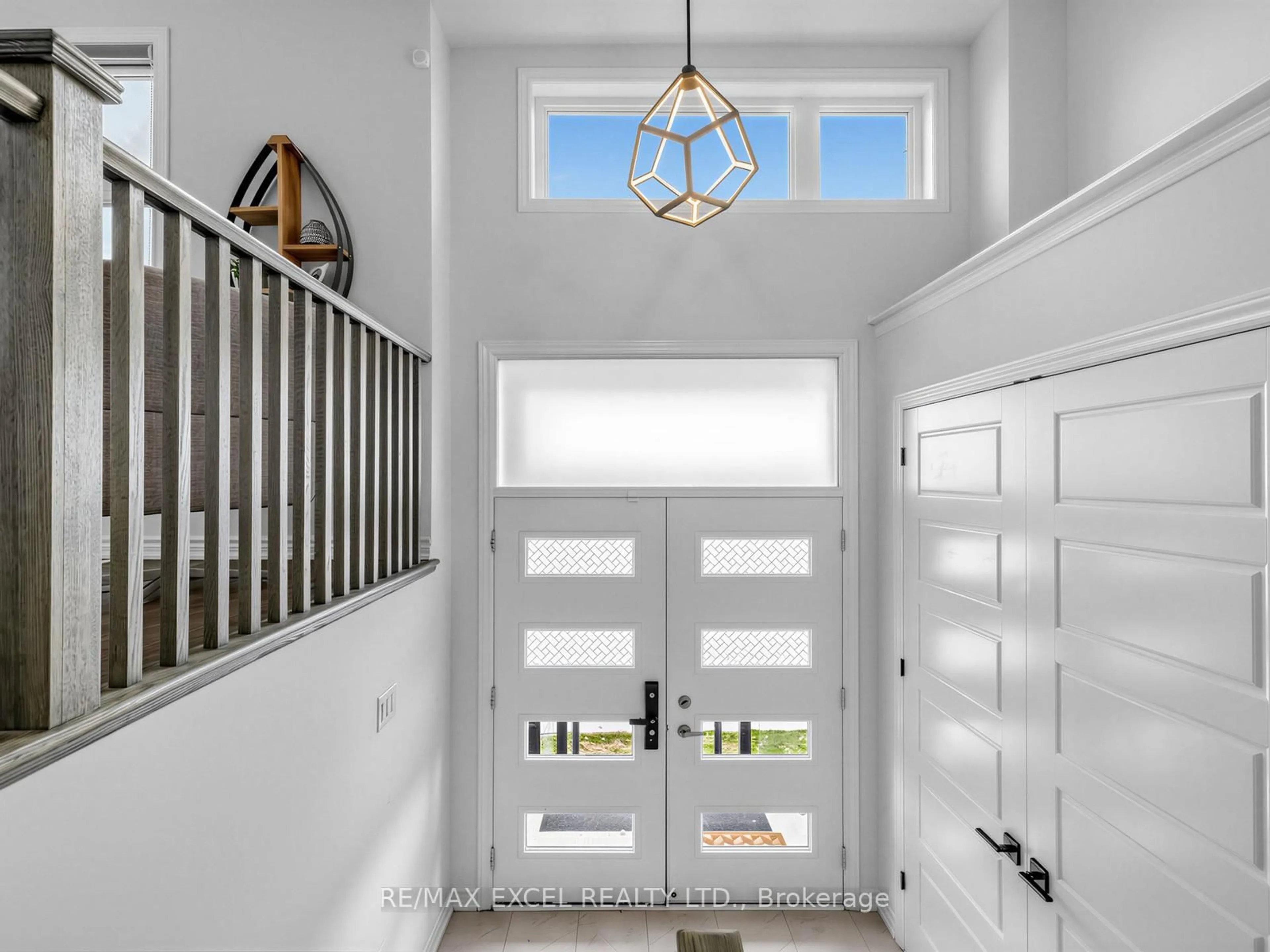 Indoor entryway for 38 Navitas Cres, Markham Ontario L6C 3K7