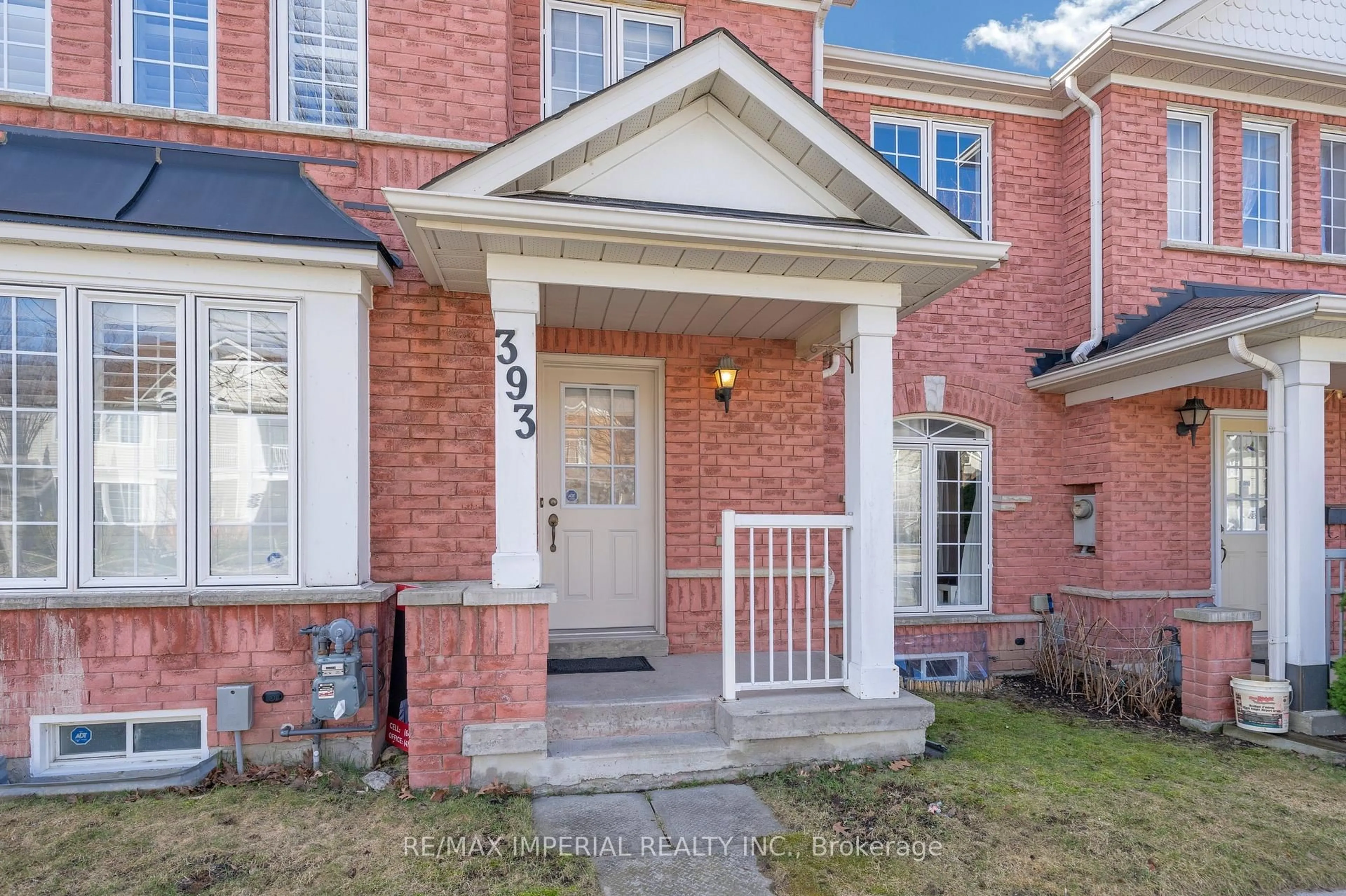 Home with brick exterior material, street for 393 Bur Oak Ave, Markham Ontario L6C 2T8