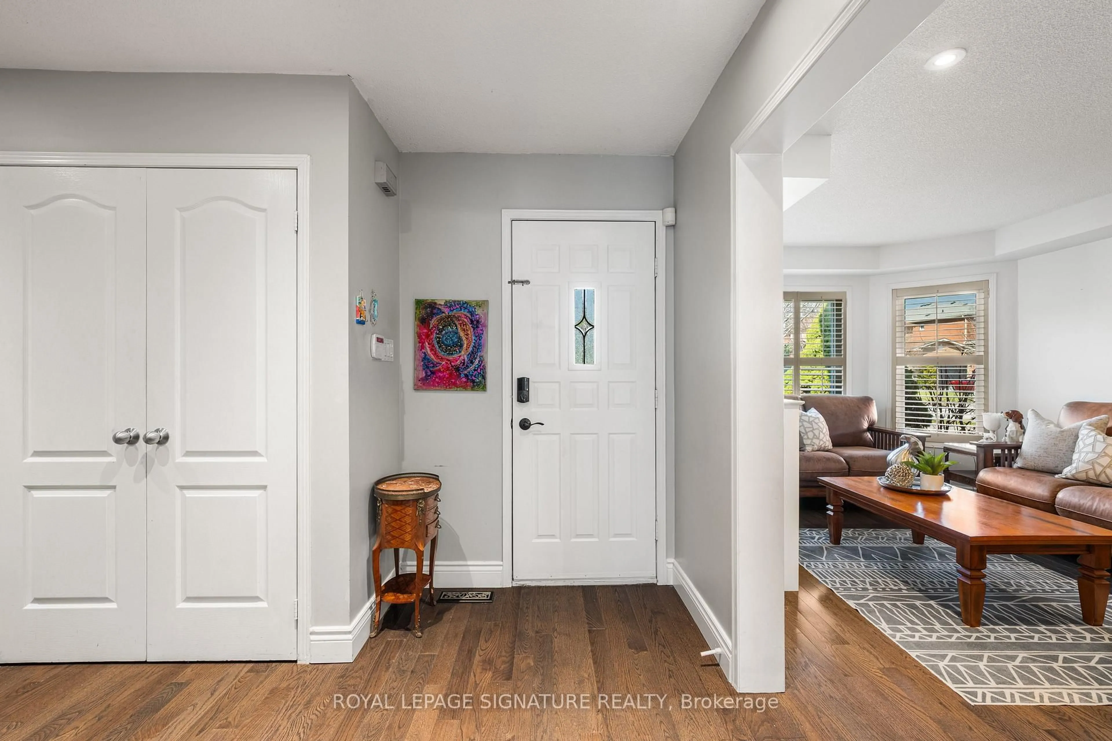 Indoor entryway for 59 Edenbridge Dr, Vaughan Ontario L4J 7V3