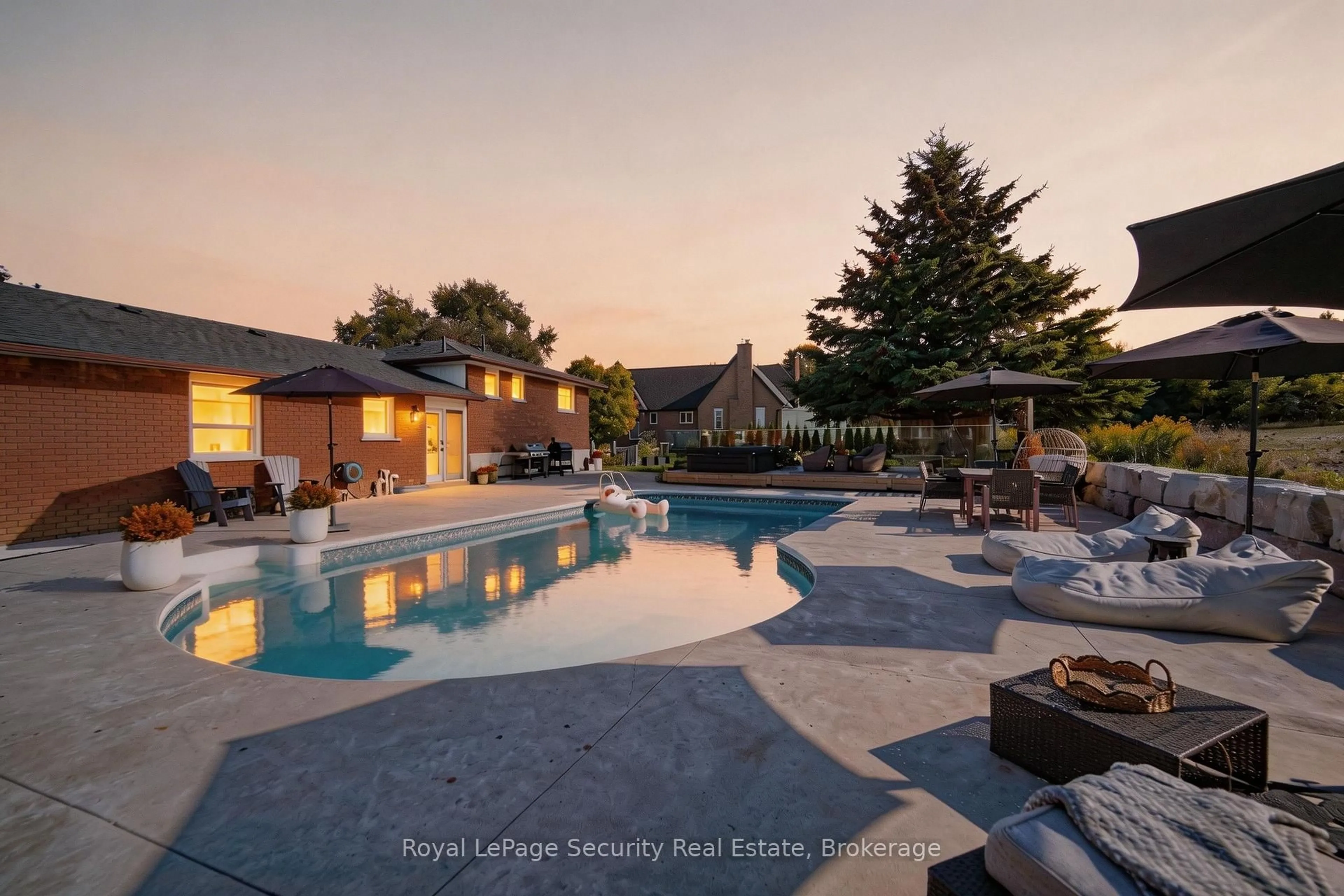 Pool for 2564 15th Sdrd, New Tecumseth Ontario L0G 1W0