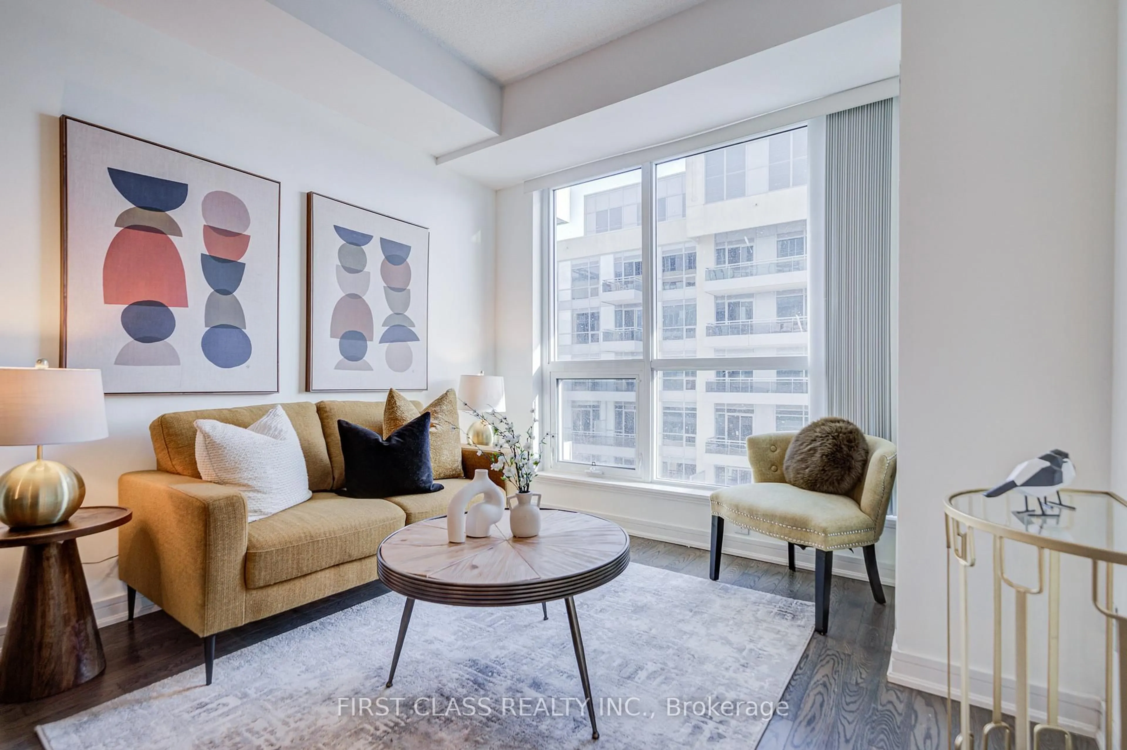 Living room with furniture, unknown for 9201 Yonge St St #911, Richmond Hill Ontario L4C 1H9