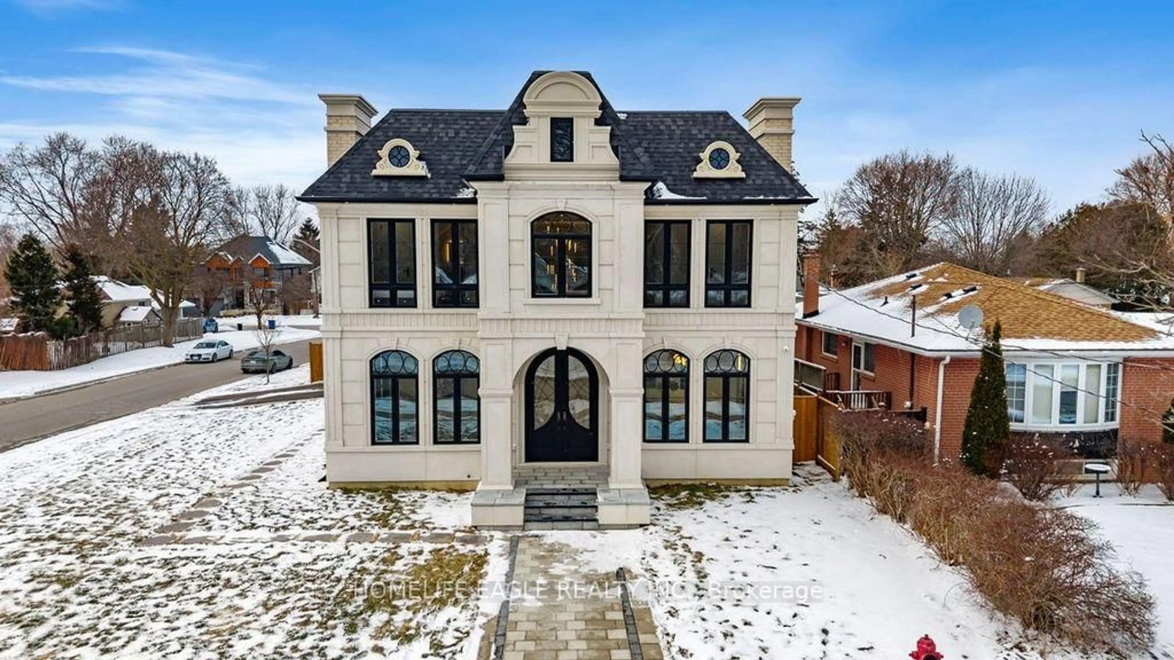 Home with brick exterior material, building for 52 Child Dr, Aurora Ontario L4G 1Y5