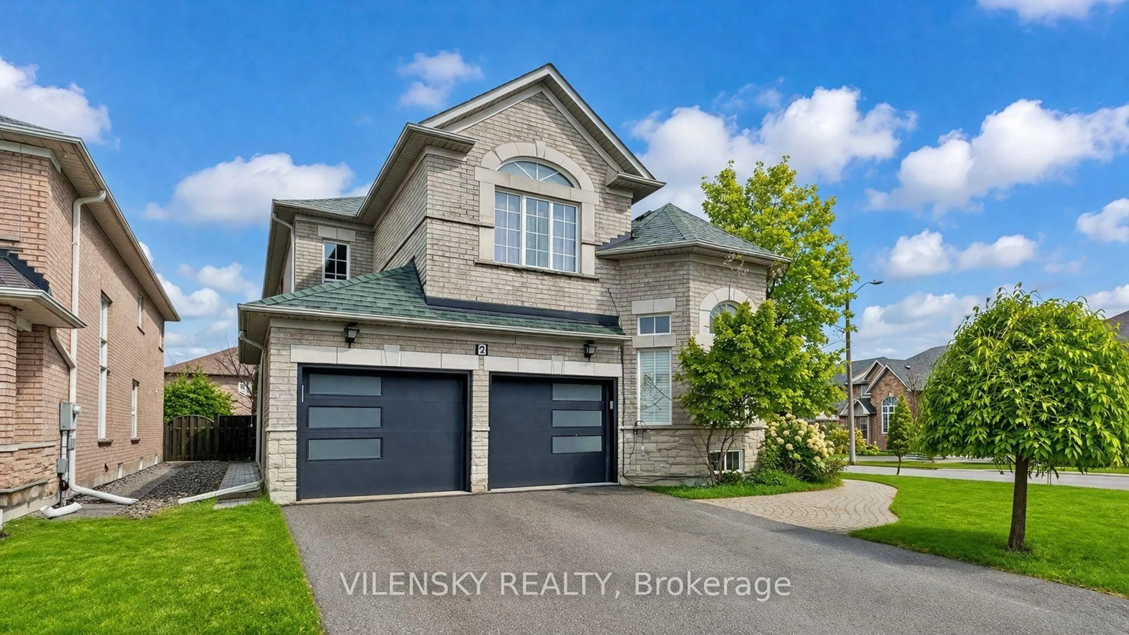 Home with brick exterior material, street for 2 Eminence Rd, Vaughan Ontario L4K 5G2