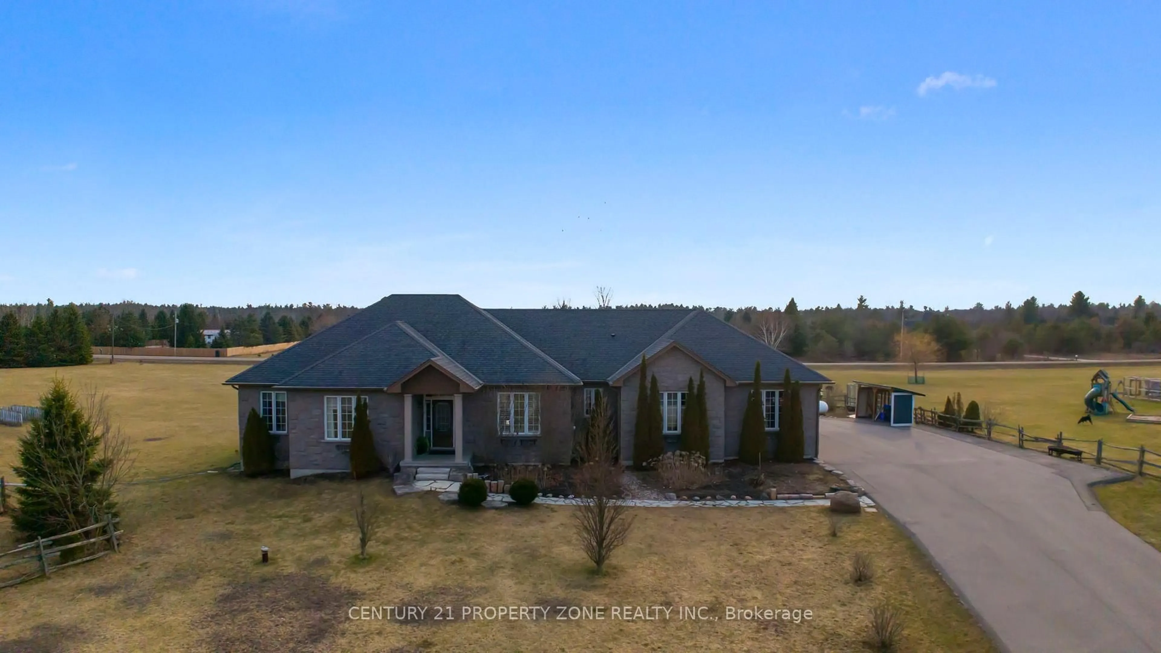 A pic from outside/outdoor area/front of a property/back of a property/a pic from drone, unknown for 2 Harry Parker Pl, Adjala-Tosorontio Ontario L0M 1J0