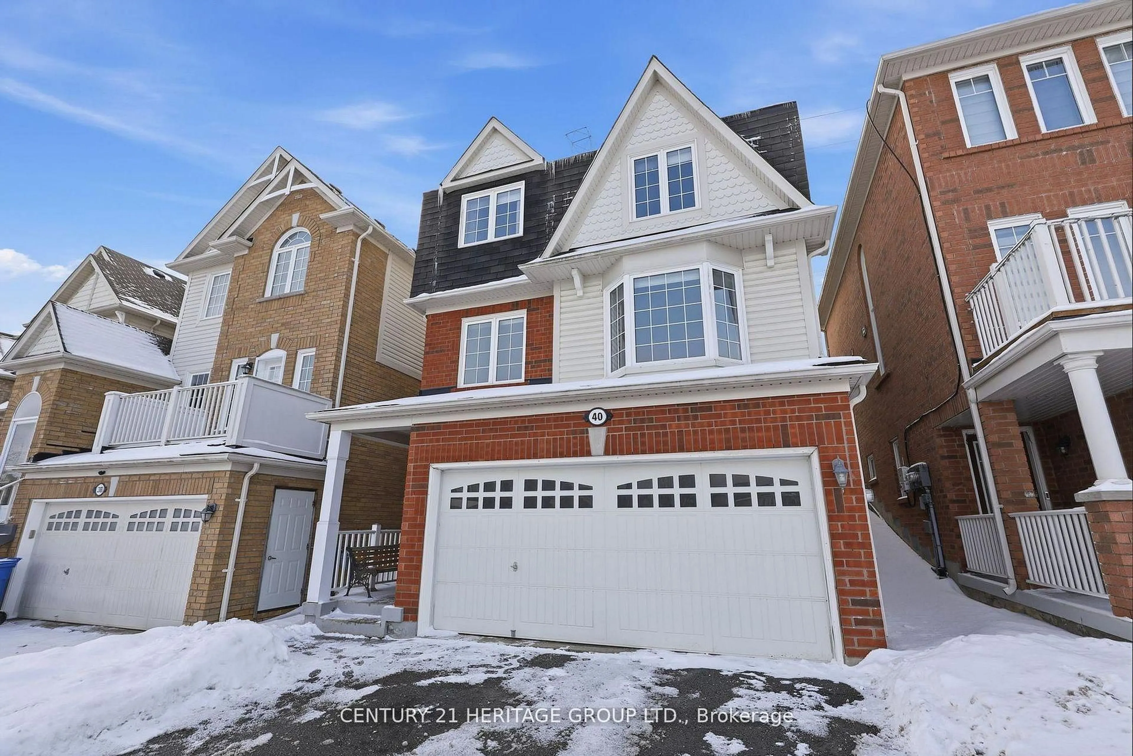 Home with brick exterior material, street for 40 Cliff Gunn Rd, Newmarket Ontario L3X 3J8