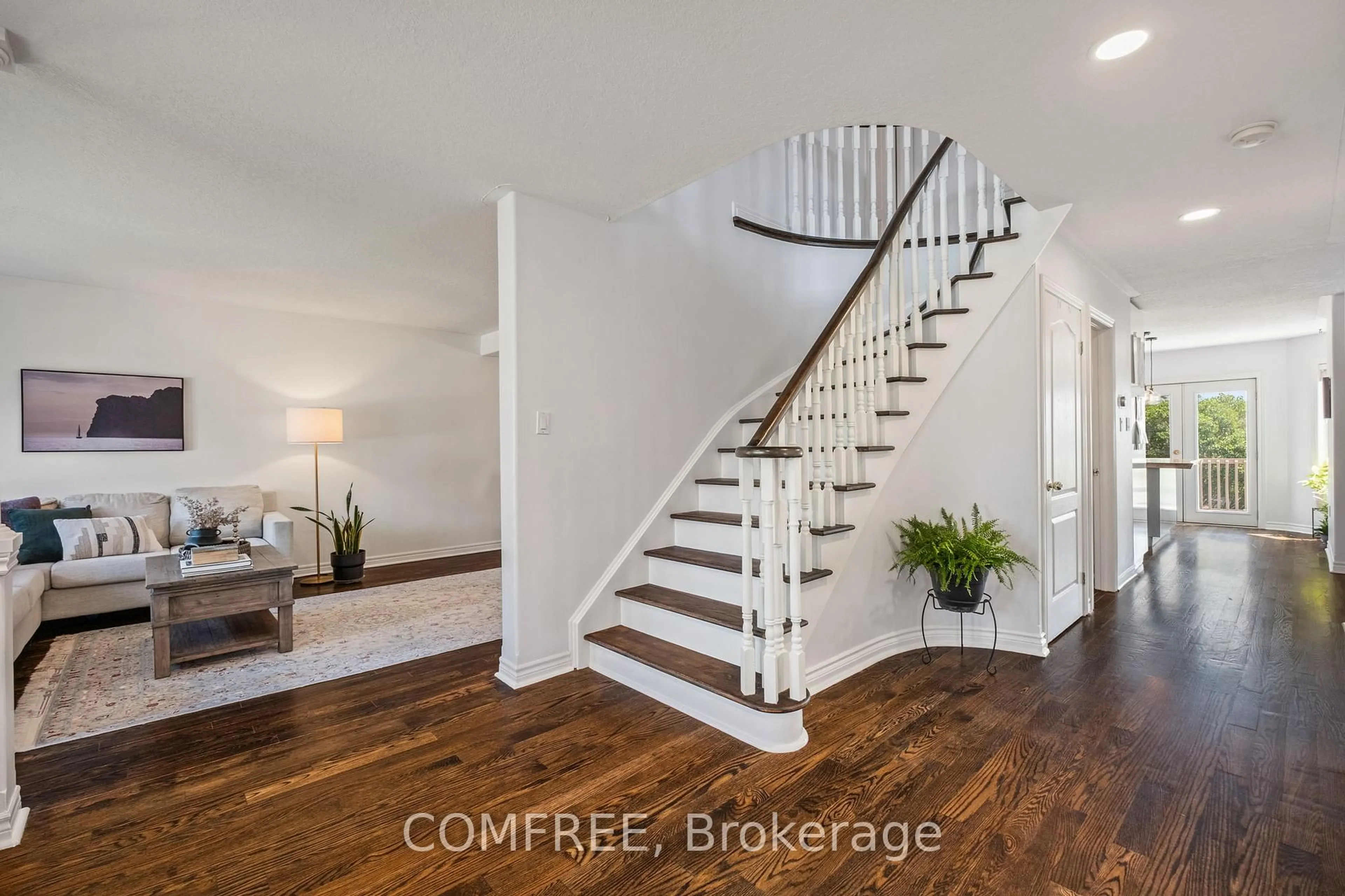 Unknown for 31 Metcalfe Dr, Bradford West Gwillimbury Ontario L3Z 3C8