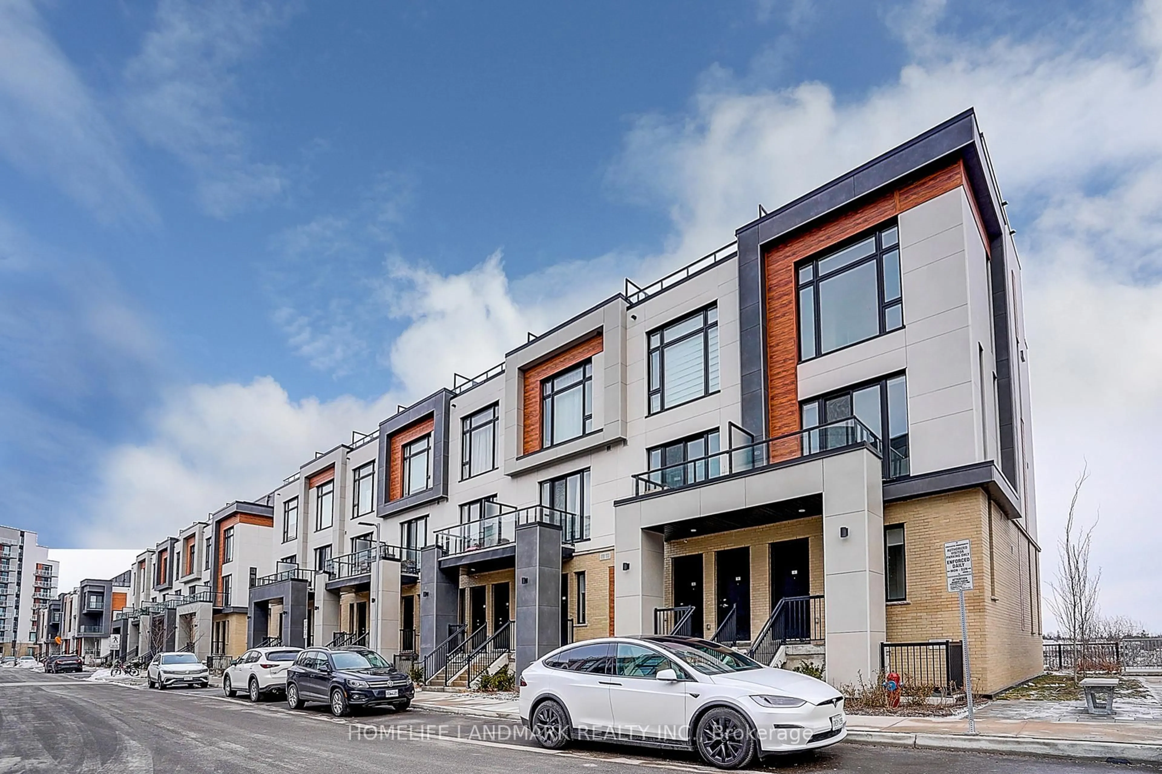 Unknown for 9 Steckley Lane #501, Richmond Hill Ontario L4S 0N1