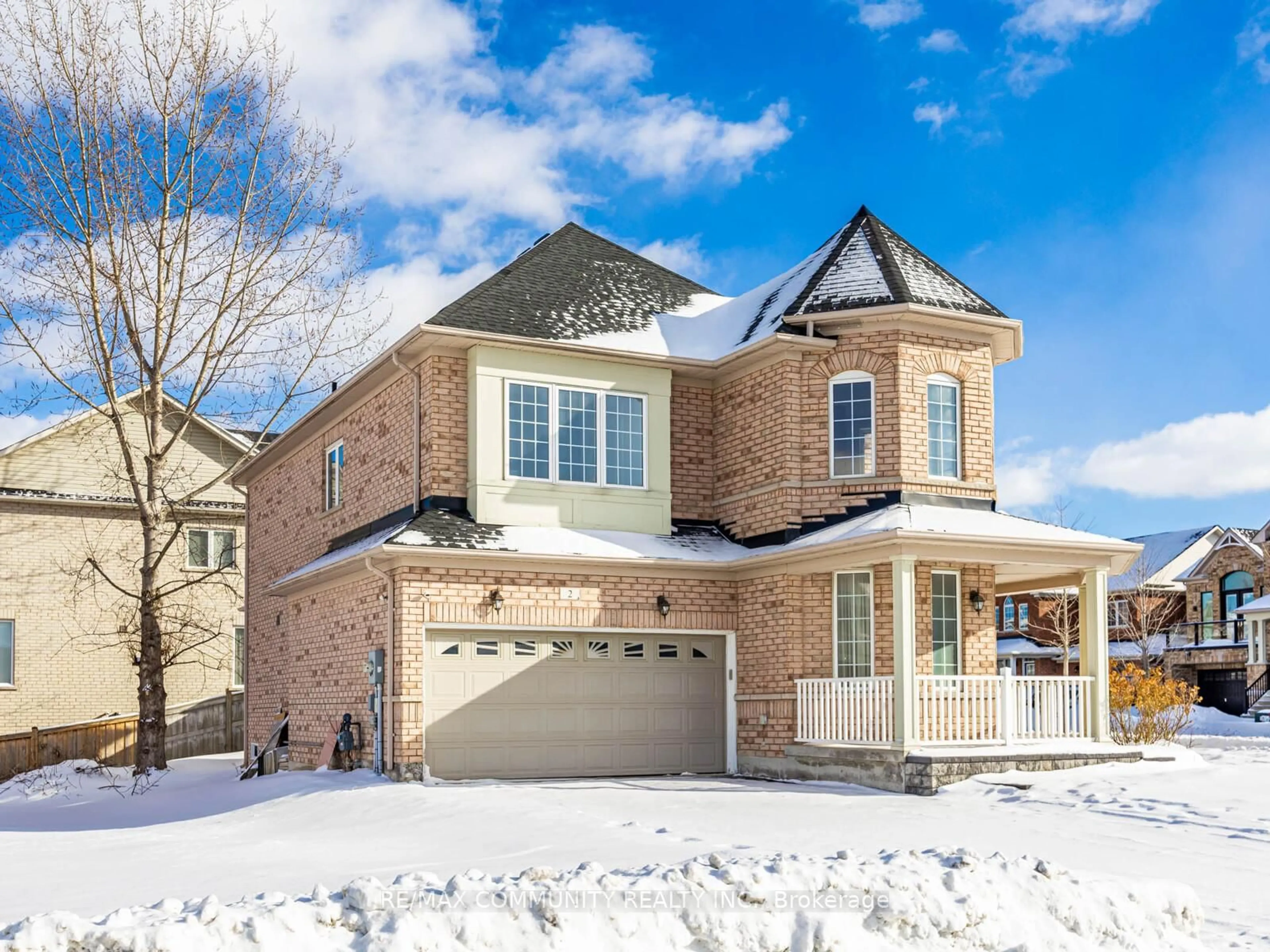 Home with brick exterior material, street for 2 John Davis Gate, Whitchurch-Stouffville Ontario L4A 0B6