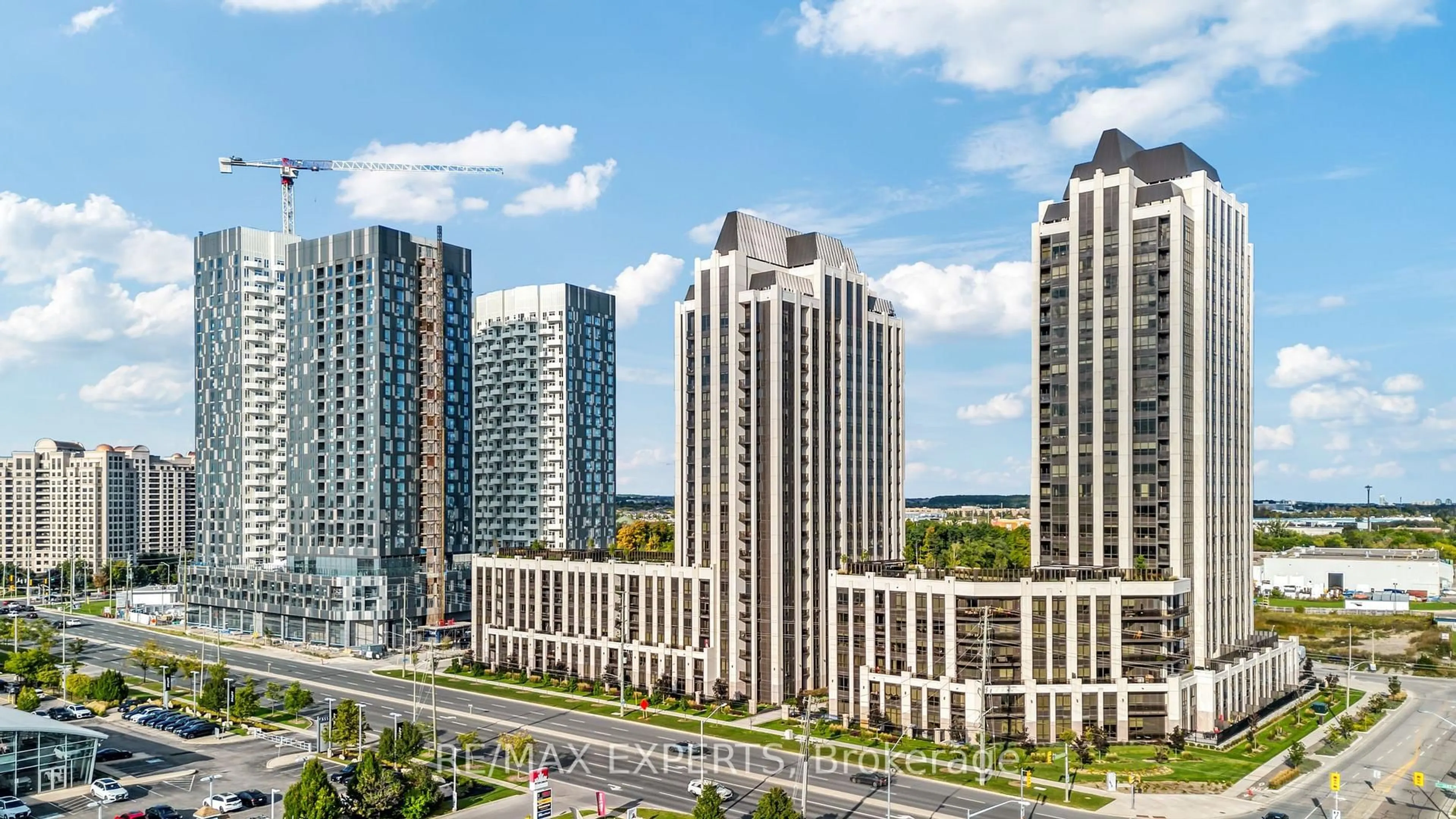 A pic from outside/outdoor area/front of a property/back of a property/a pic from drone, city buildings view from balcony for 9085 Jane St #702, Vaughan Ontario L4K 0L8