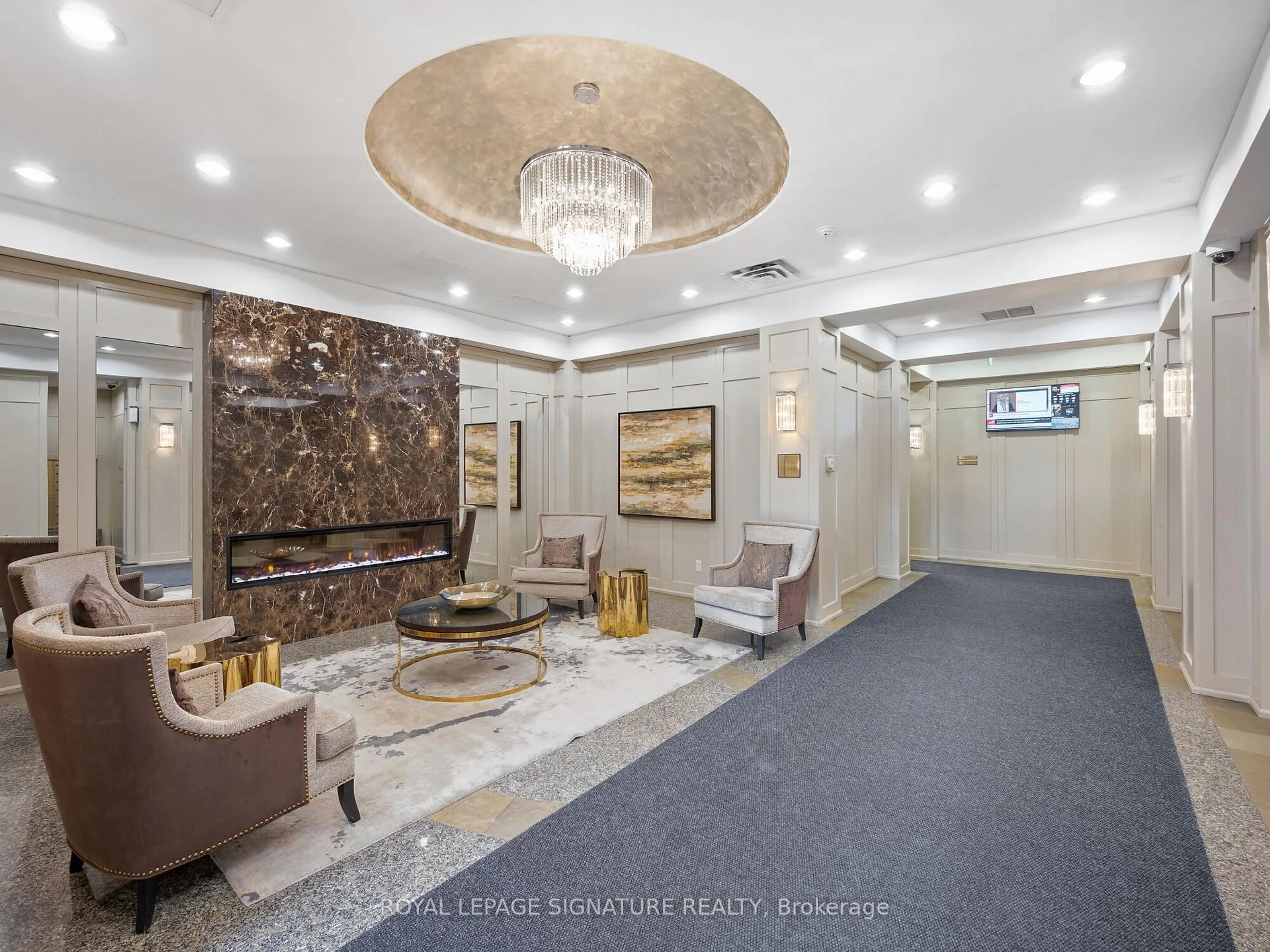 Lobby for 9 Northern Hts Dr #502, Richmond Hill Ontario L4B 4M5