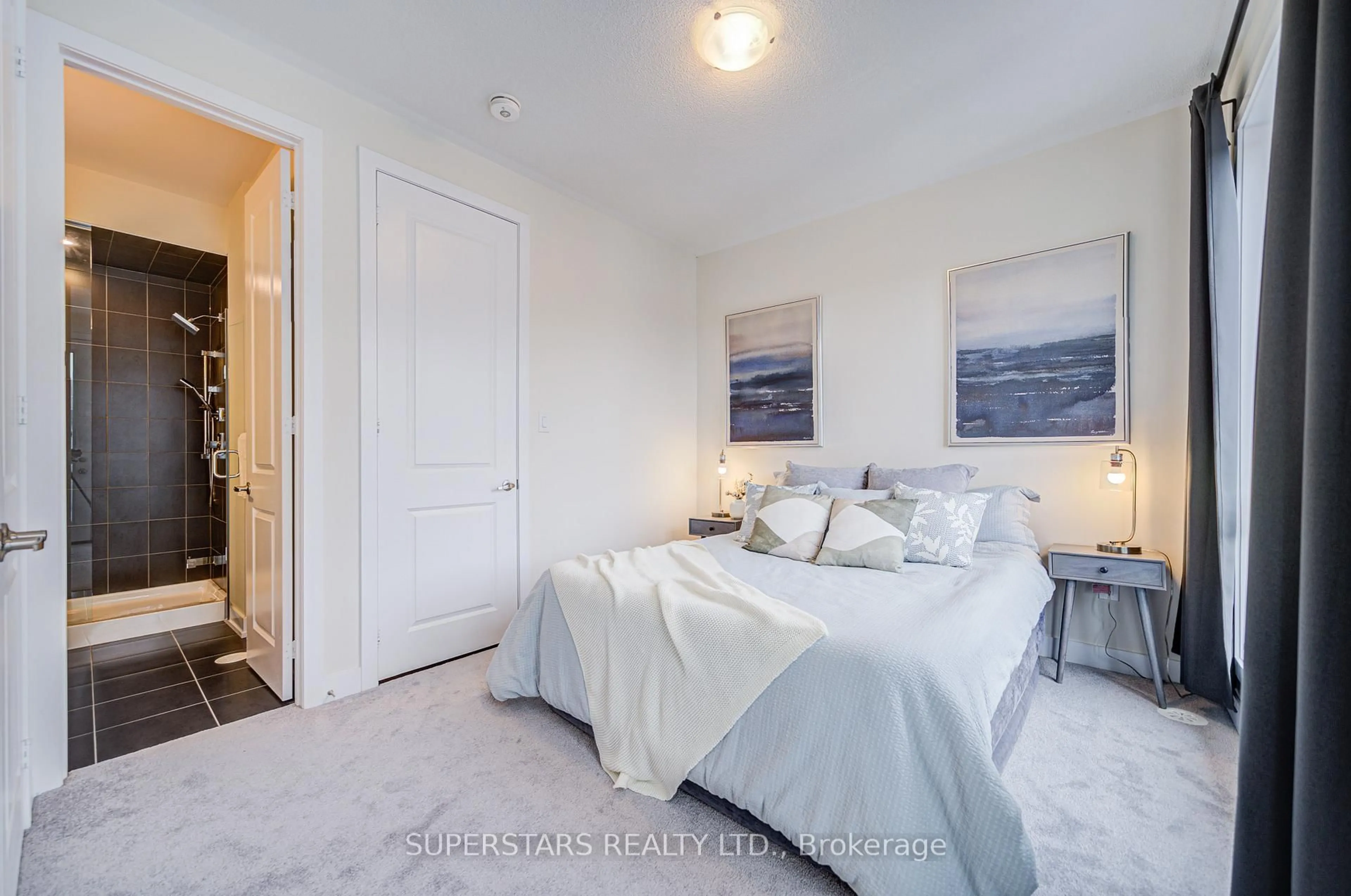 Bedroom with bed, unknown for 100 Stauffer Cres, Markham Ontario L6B 1R1