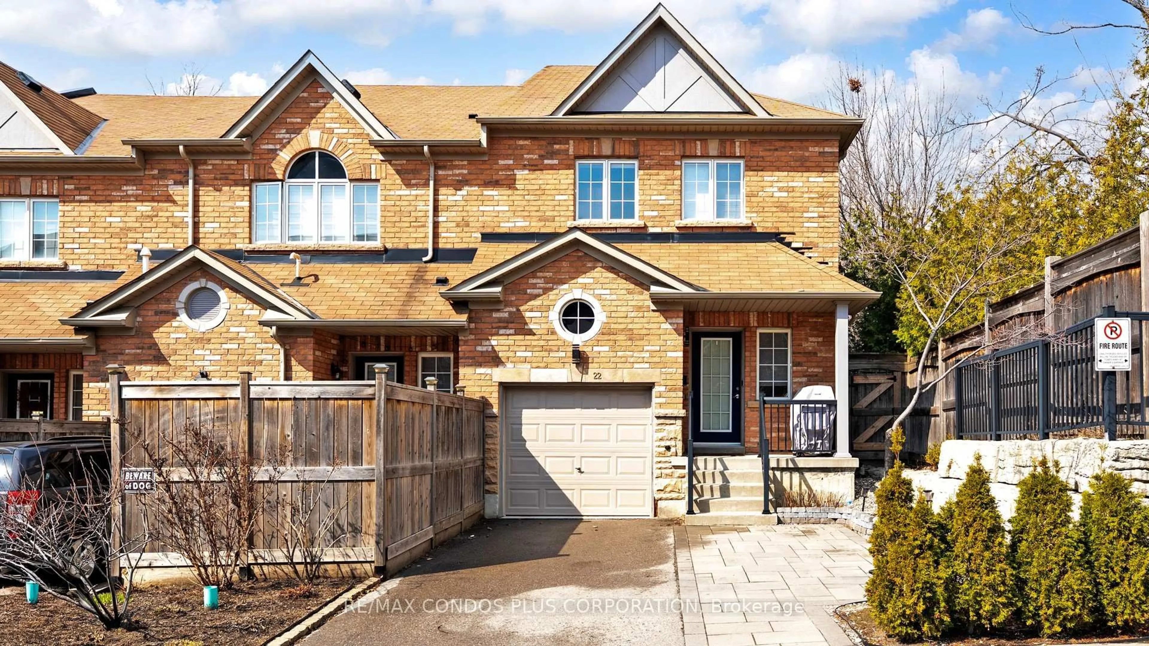 Home with brick exterior material, street for 8777 Dufferin St #22, Vaughan Ontario L4J 8W3