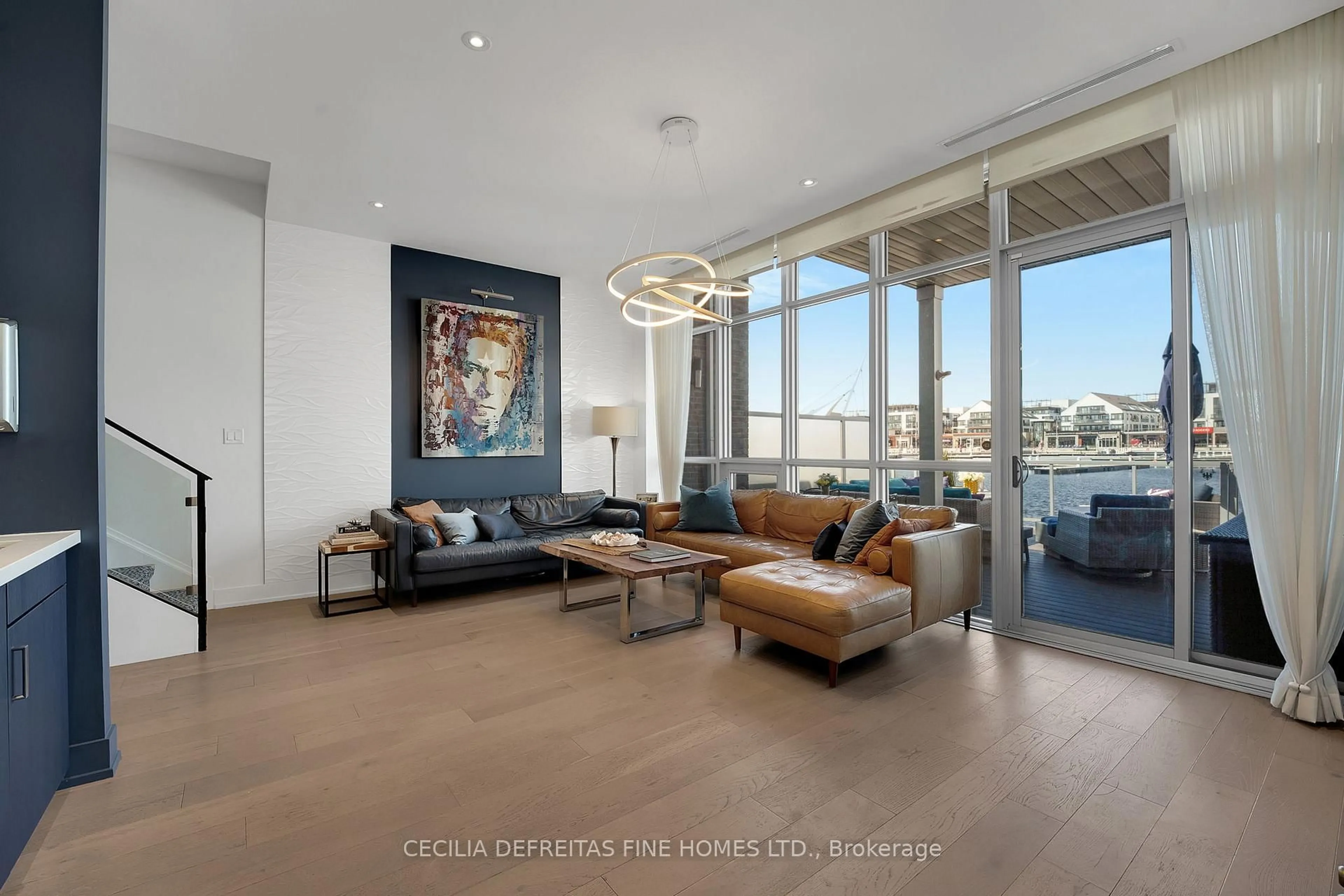 Living room with furniture, unknown for 3793 Mangusta Crt, Innisfil Ontario L9S 0L5