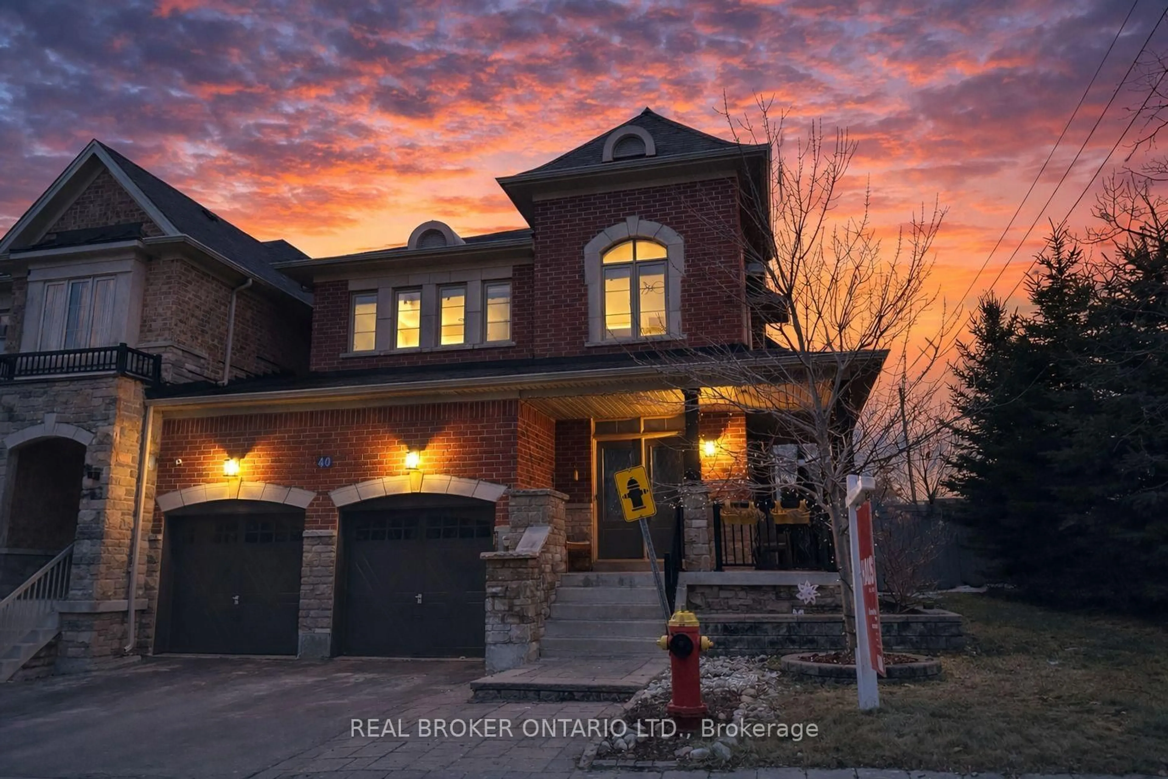 Home with brick exterior material, street for 40 Mack Clement Lane, Richmond Hill Ontario L4S 0G2