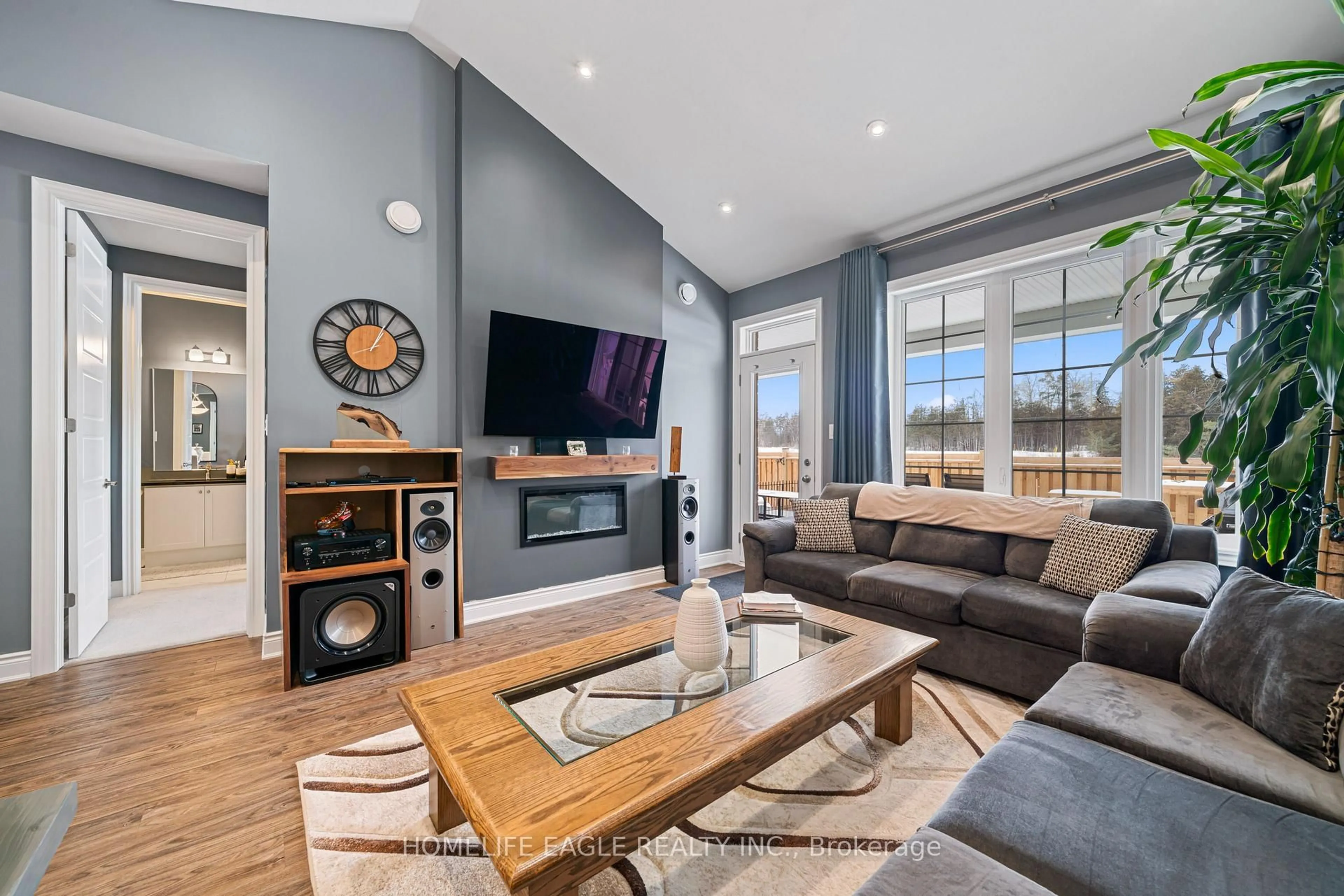 Living room with furniture, unknown for 2962 Murphy Pl, Innisfil Ontario L9S 0S1