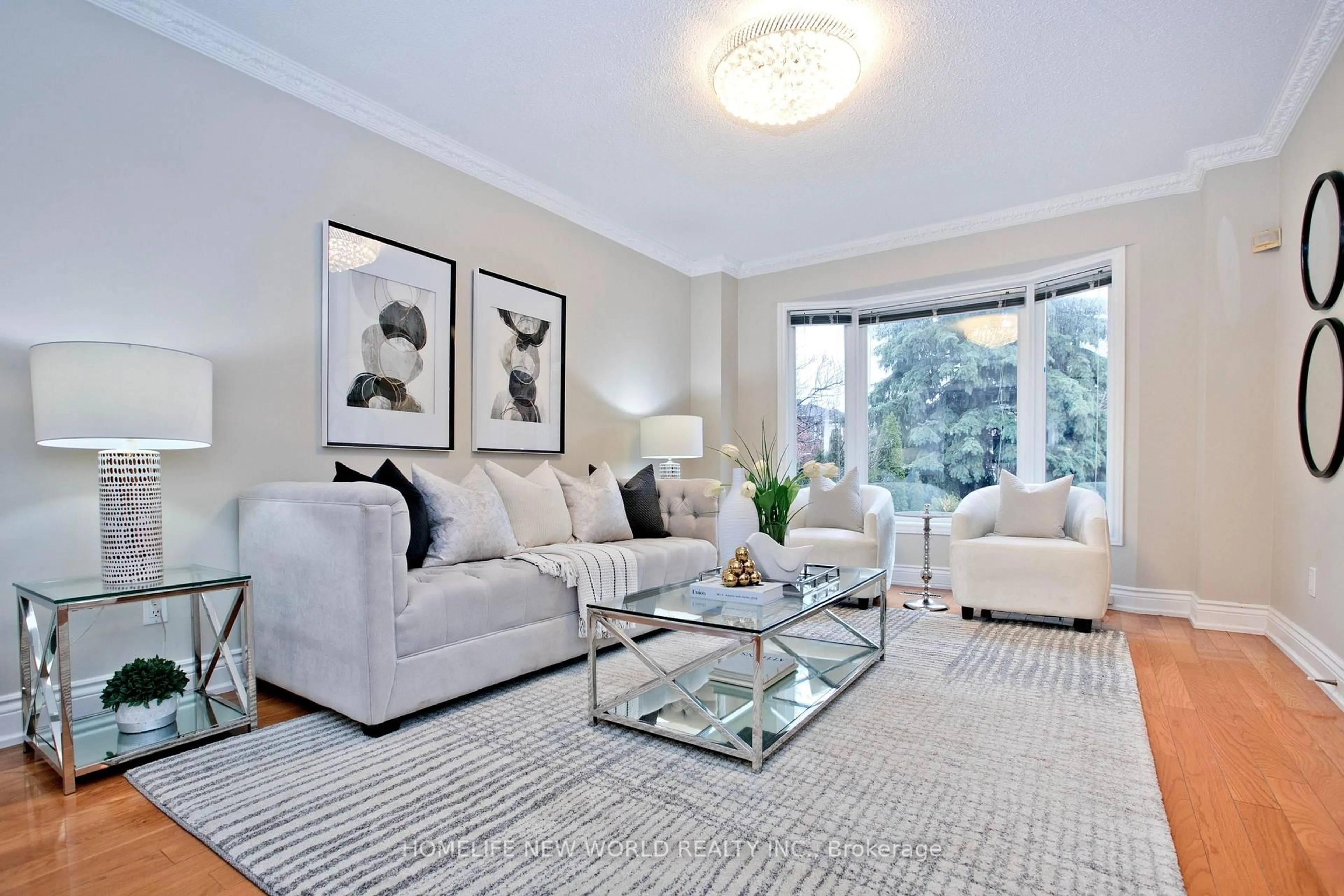 Living room with furniture, carpet floor for 61 Nadine Cres, Markham Ontario L3R 7Y7