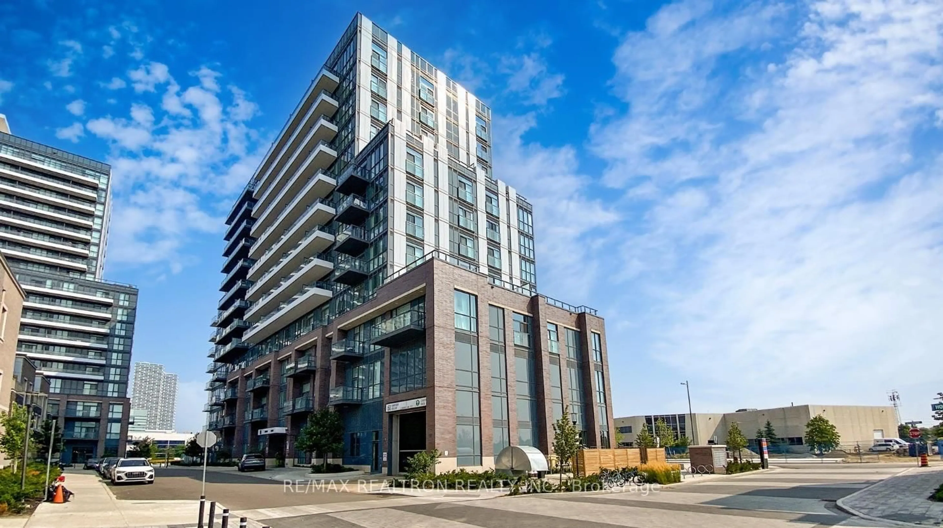 Unknown for 60 Honeycrisp Cres #717, Vaughan Ontario L4K 5Z8