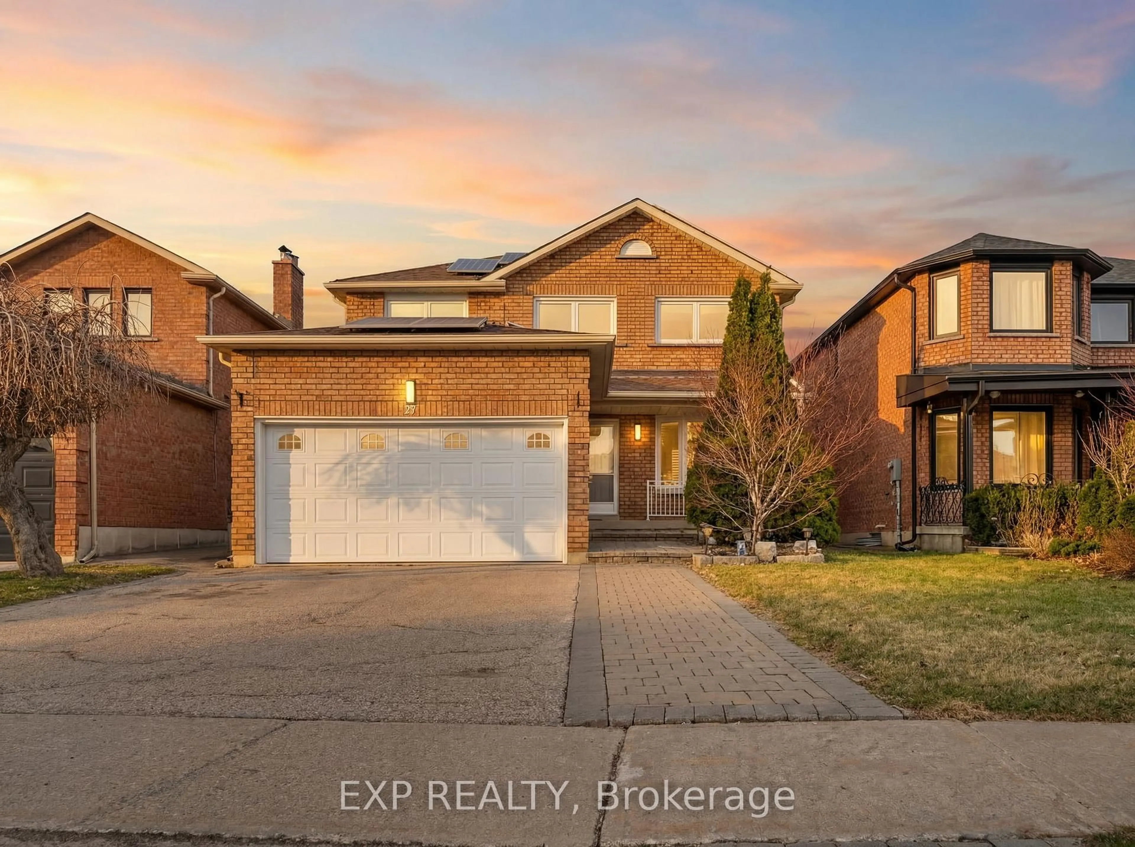 Home with brick exterior material, street for 27 Via Nova Dr, Vaughan Ontario L4L 7P9