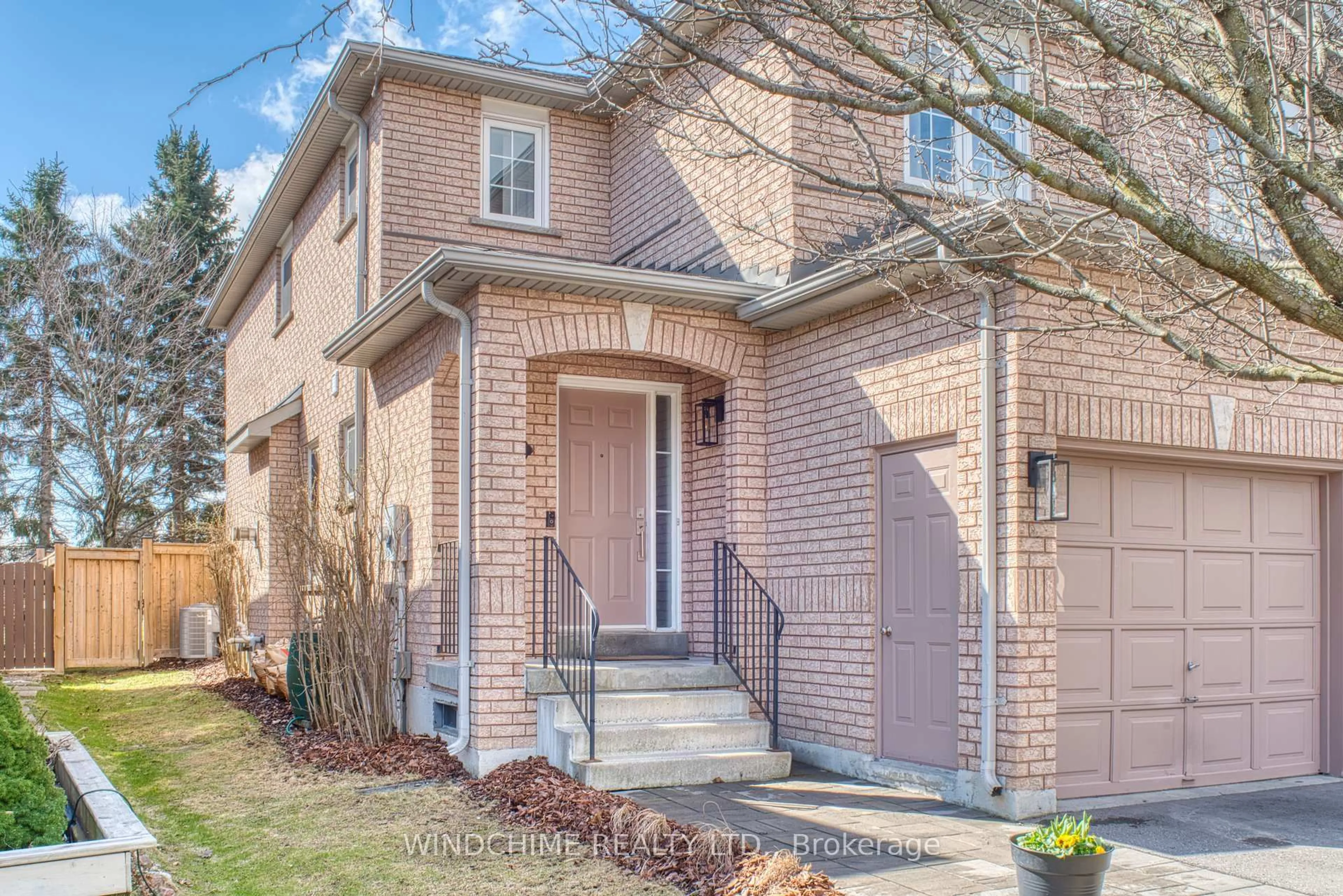 Home with brick exterior material, street for 783 Walpole Cres, Newmarket Ontario L3X 2A6