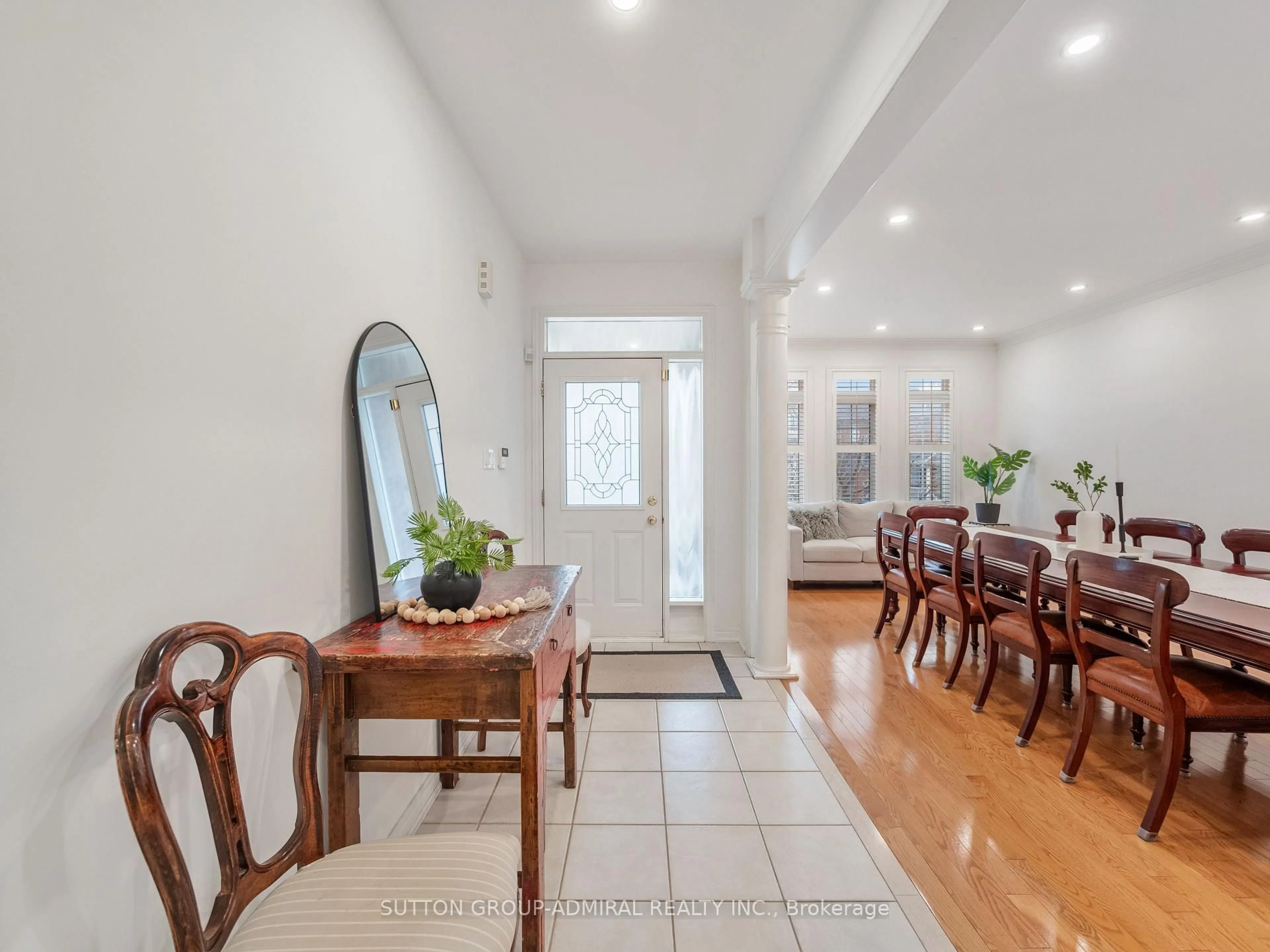 Unknown for 45 Chardonnay Dr, Vaughan Ontario L4J 8R8