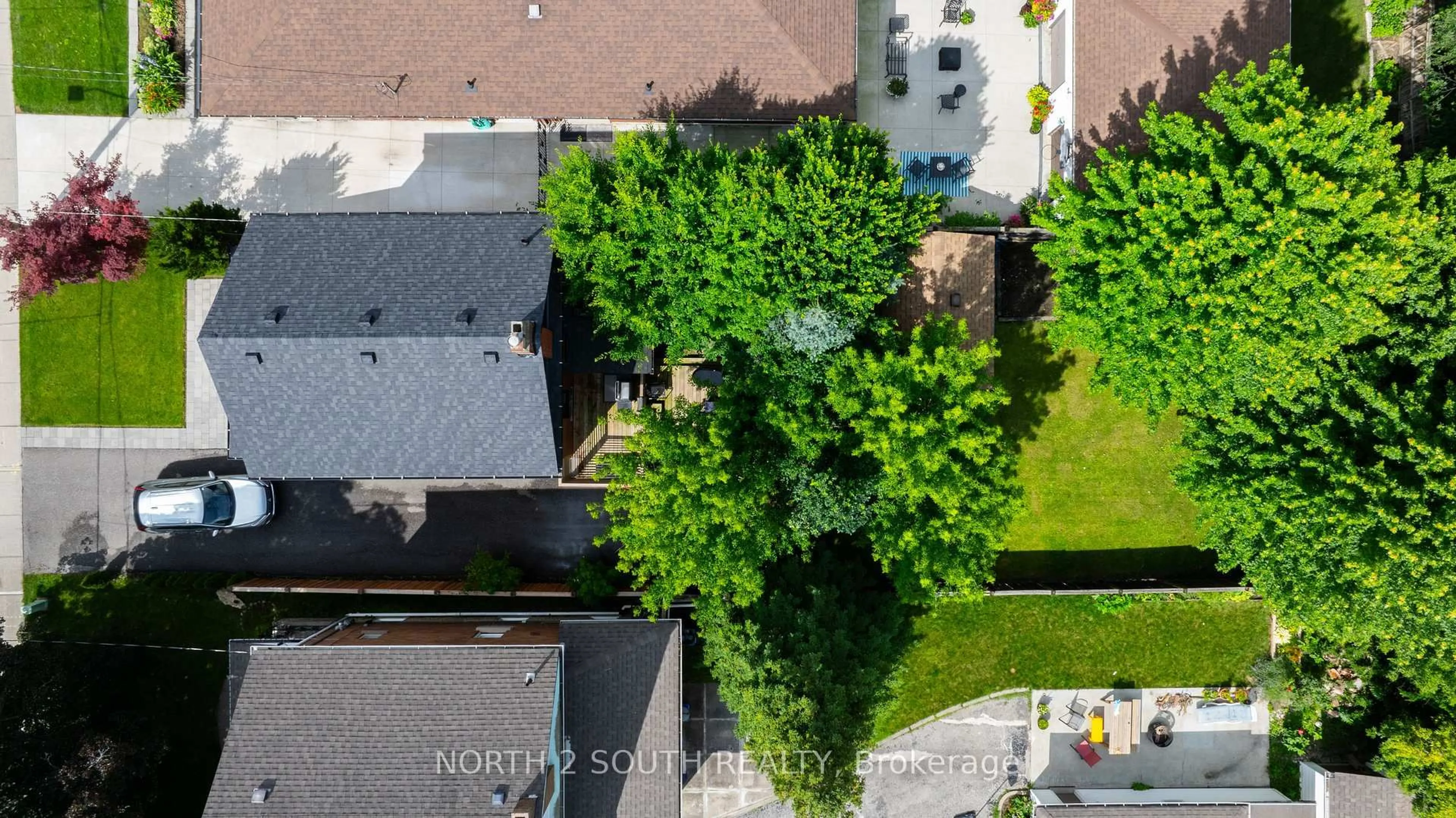 A pic from outside/outdoor area/front of a property/back of a property/a pic from drone, city buildings view from balcony for 24 Abell Ave, Vaughan Ontario L4L 1B8