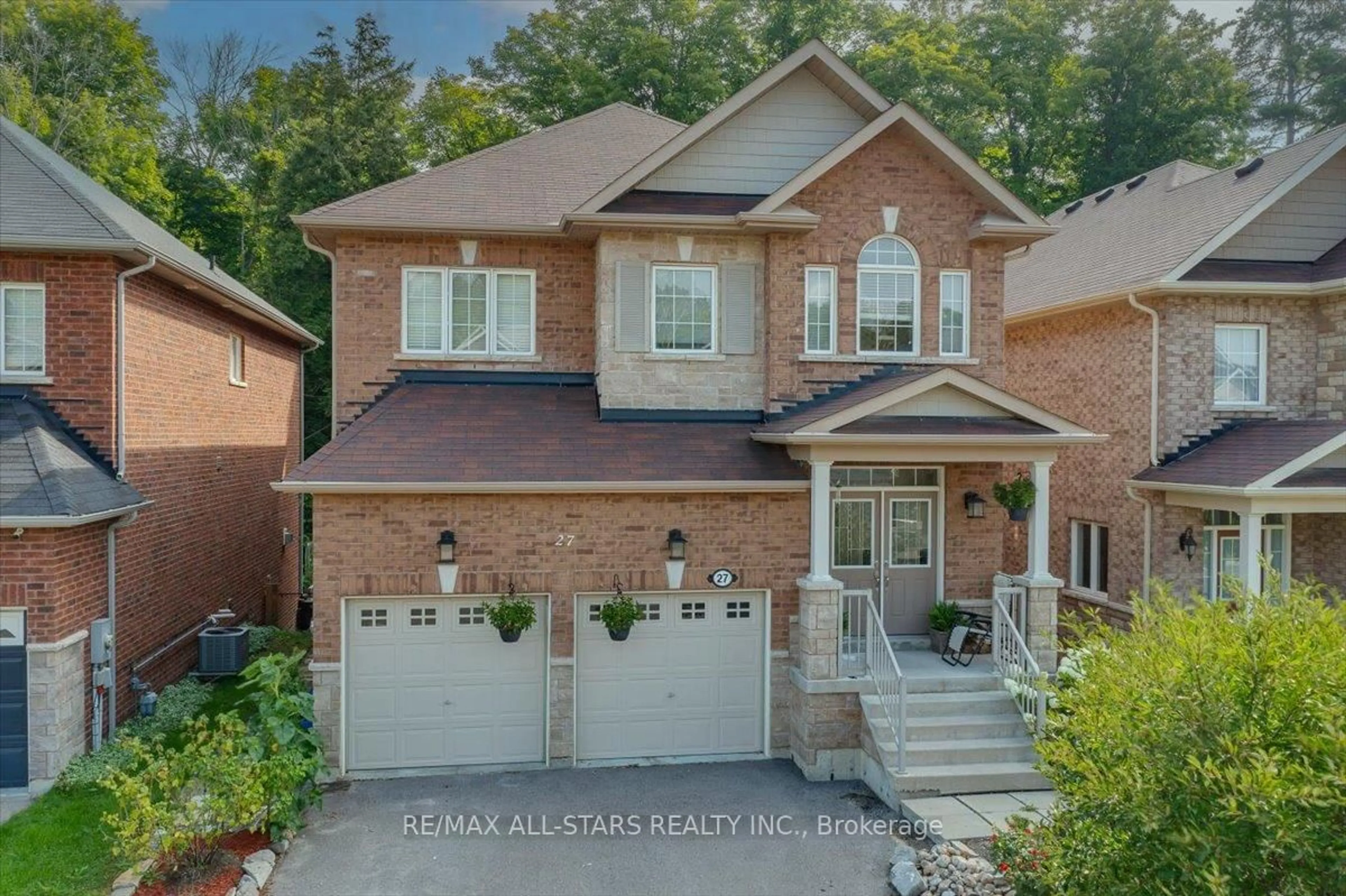 Home with brick exterior material, street for 27 Scotia Rd, Georgina Ontario L0E 1R0