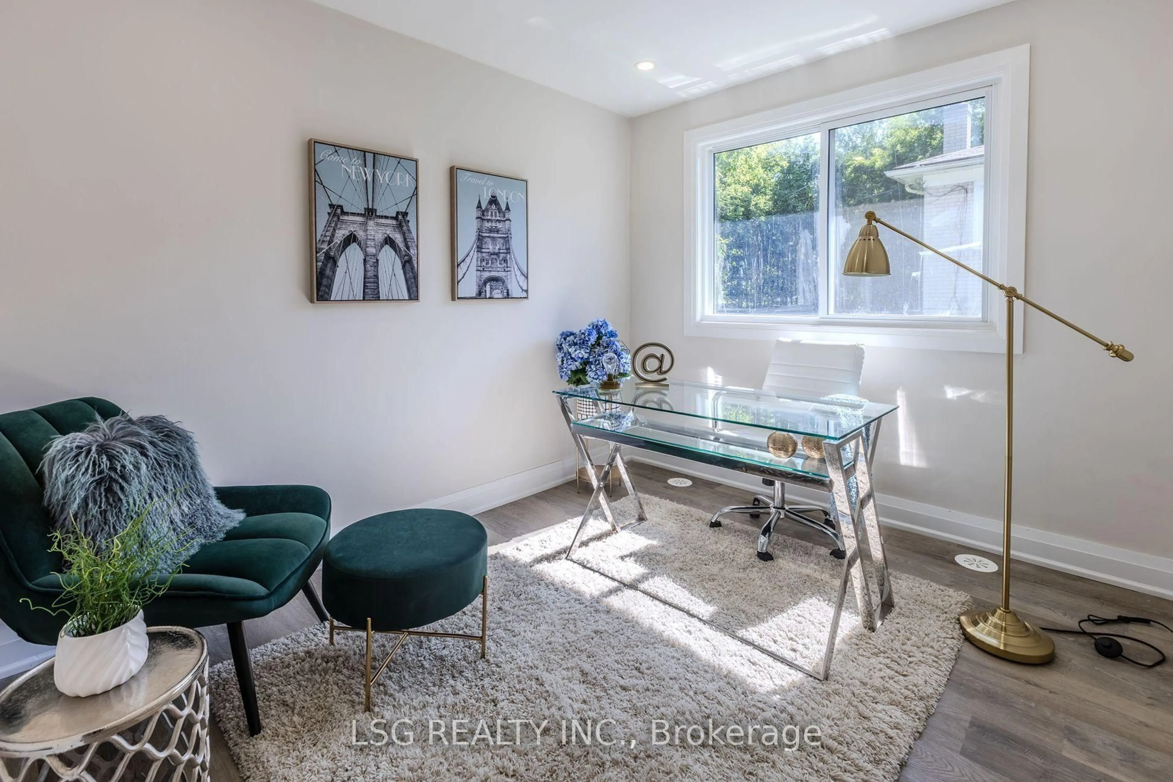 A pic of a room for 56 Millard Ave, Newmarket Ontario L3Y 1Y8