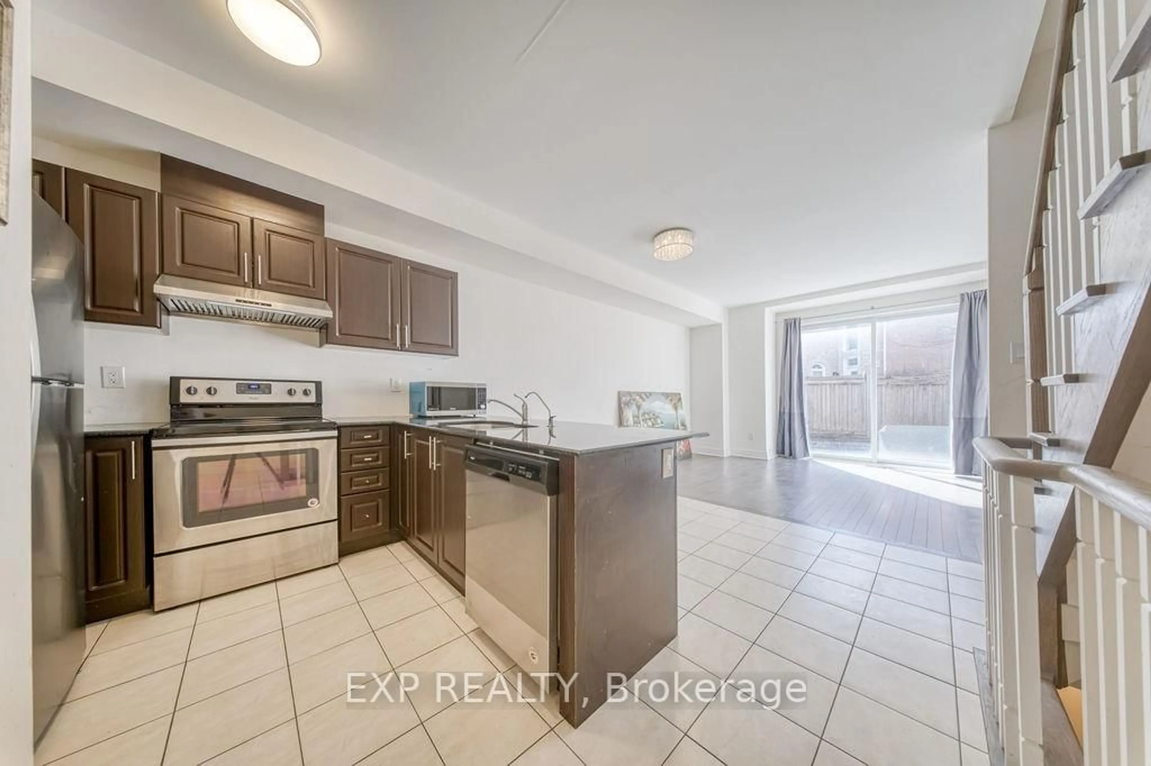 Standard kitchen, ceramic/tile floor for 33 Karl Williams Lane, Markham Ontario L3S 0C7