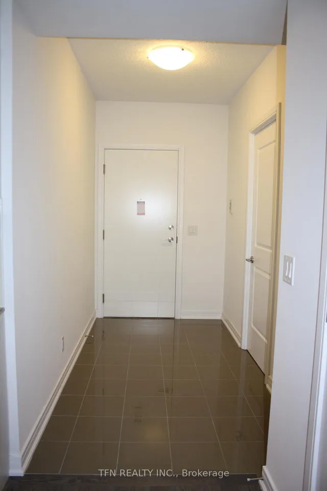 9201 yonge St #519, Richmond Hill 2
