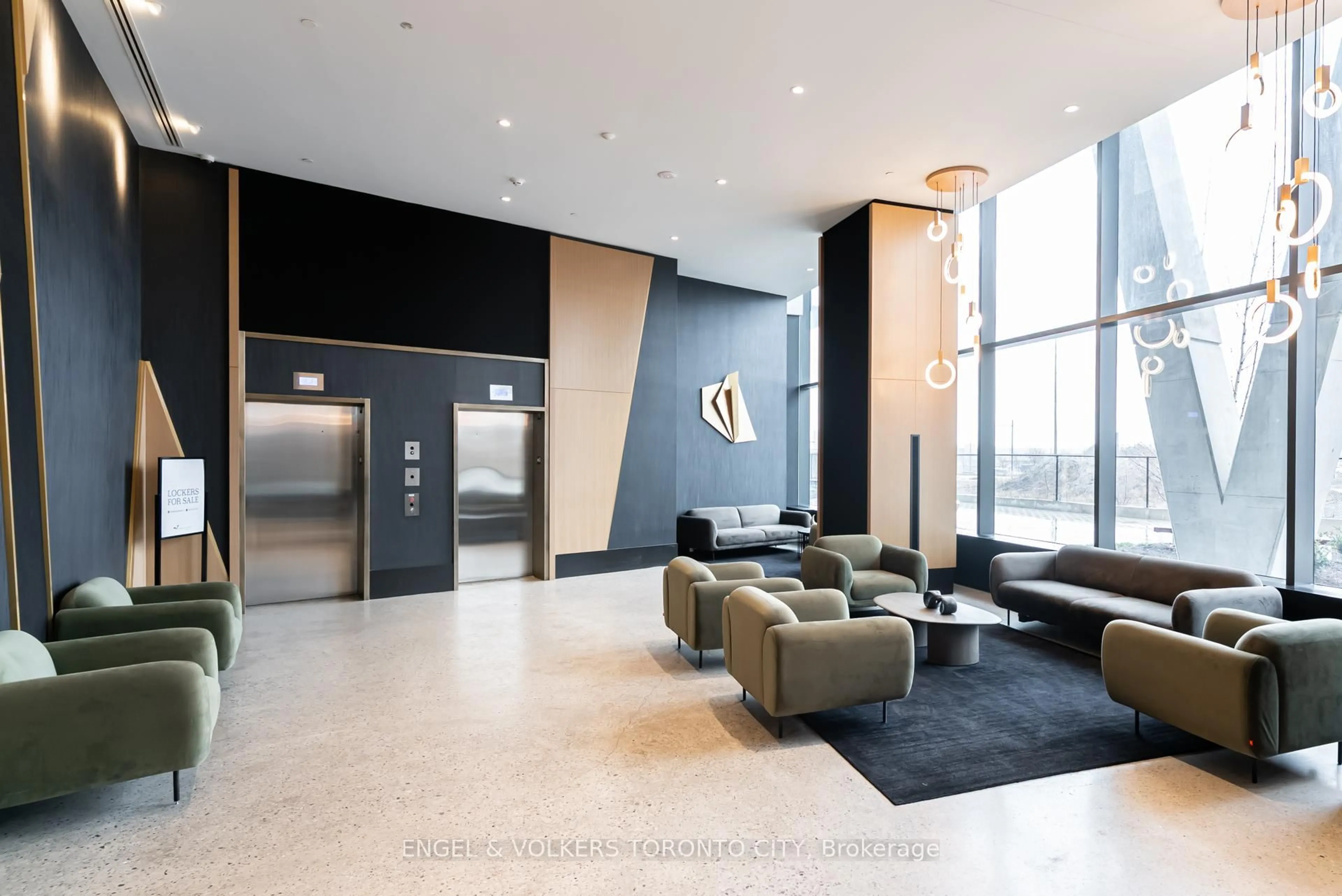 Lobby for 2920 Highway 7 Rd #4807, Vaughan Ontario L4K 0P4