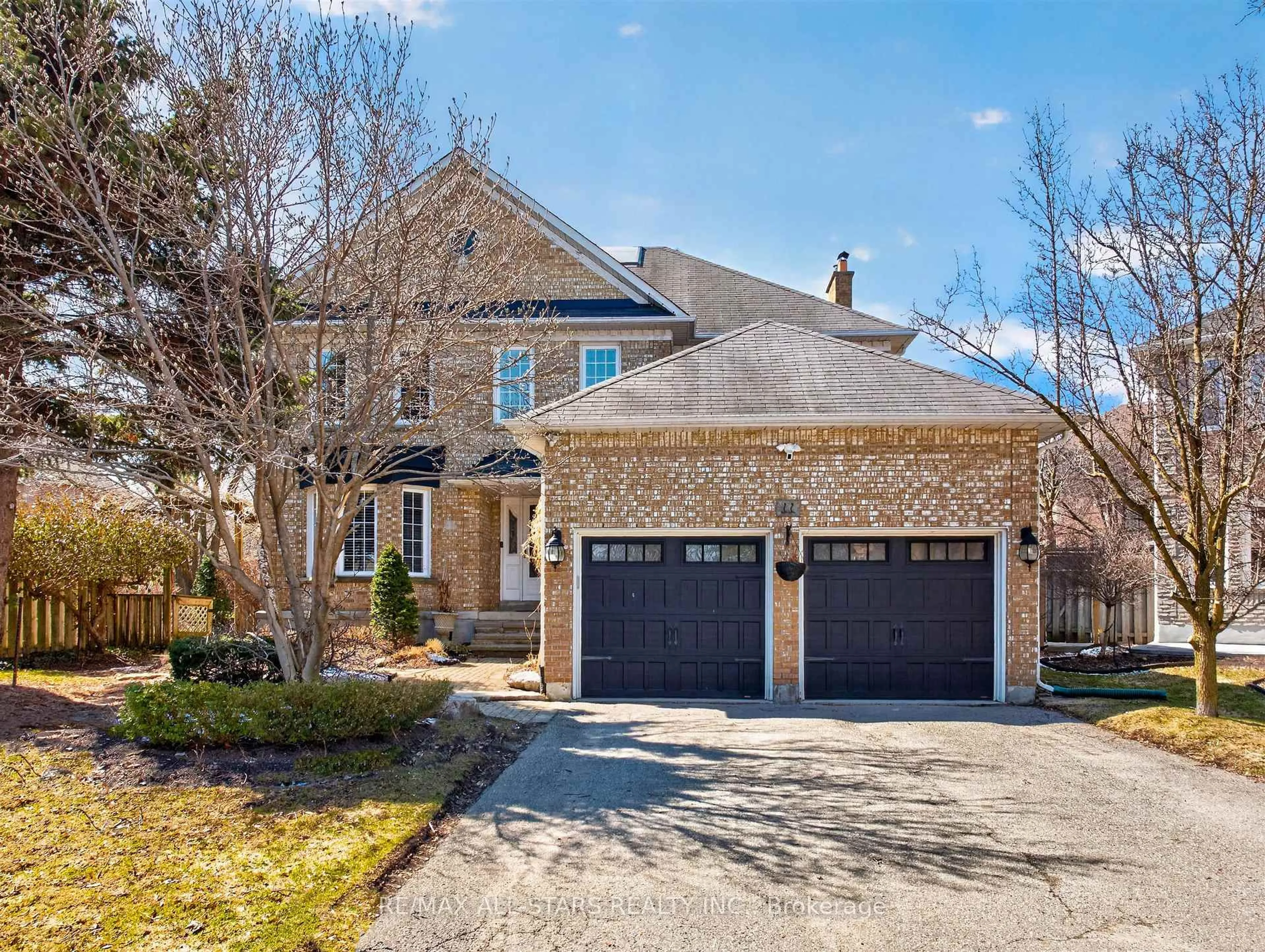 Home with brick exterior material, street for 11 Bliss Crt, Markham Ontario L3R 9E7