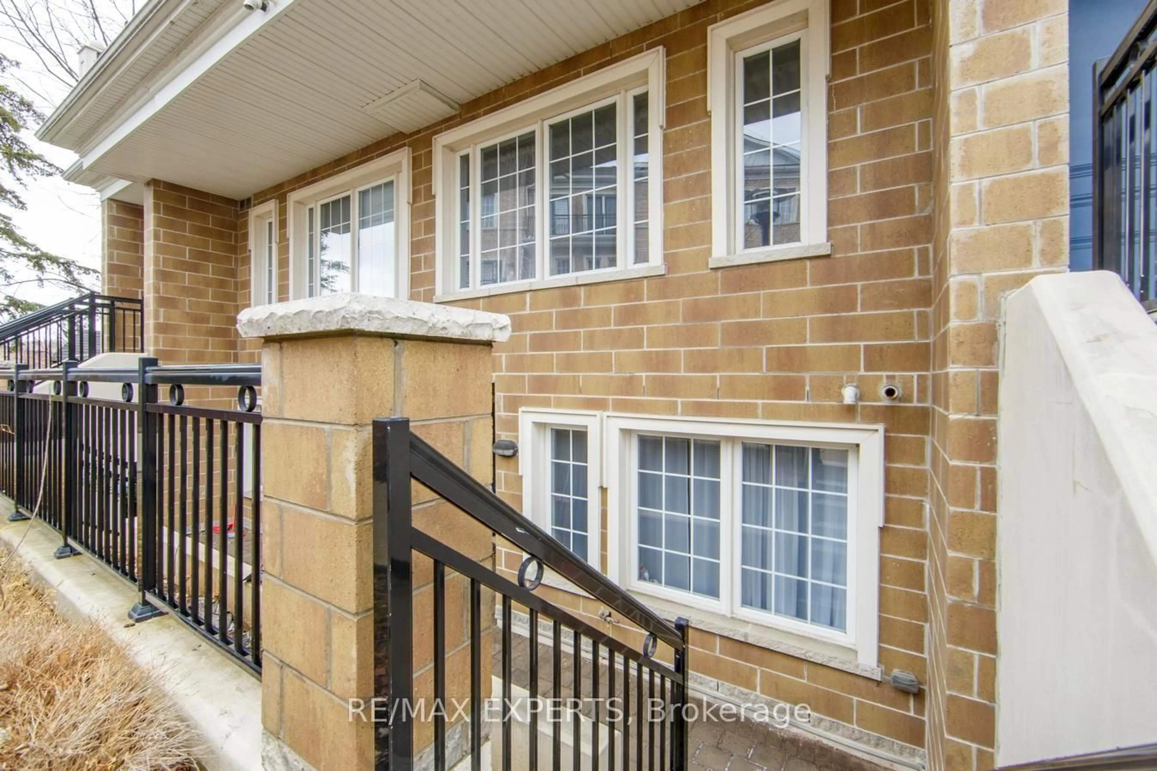 Balcony in the apartment, street for 26 Bruce St #C03, Vaughan Ontario L4L 0H4
