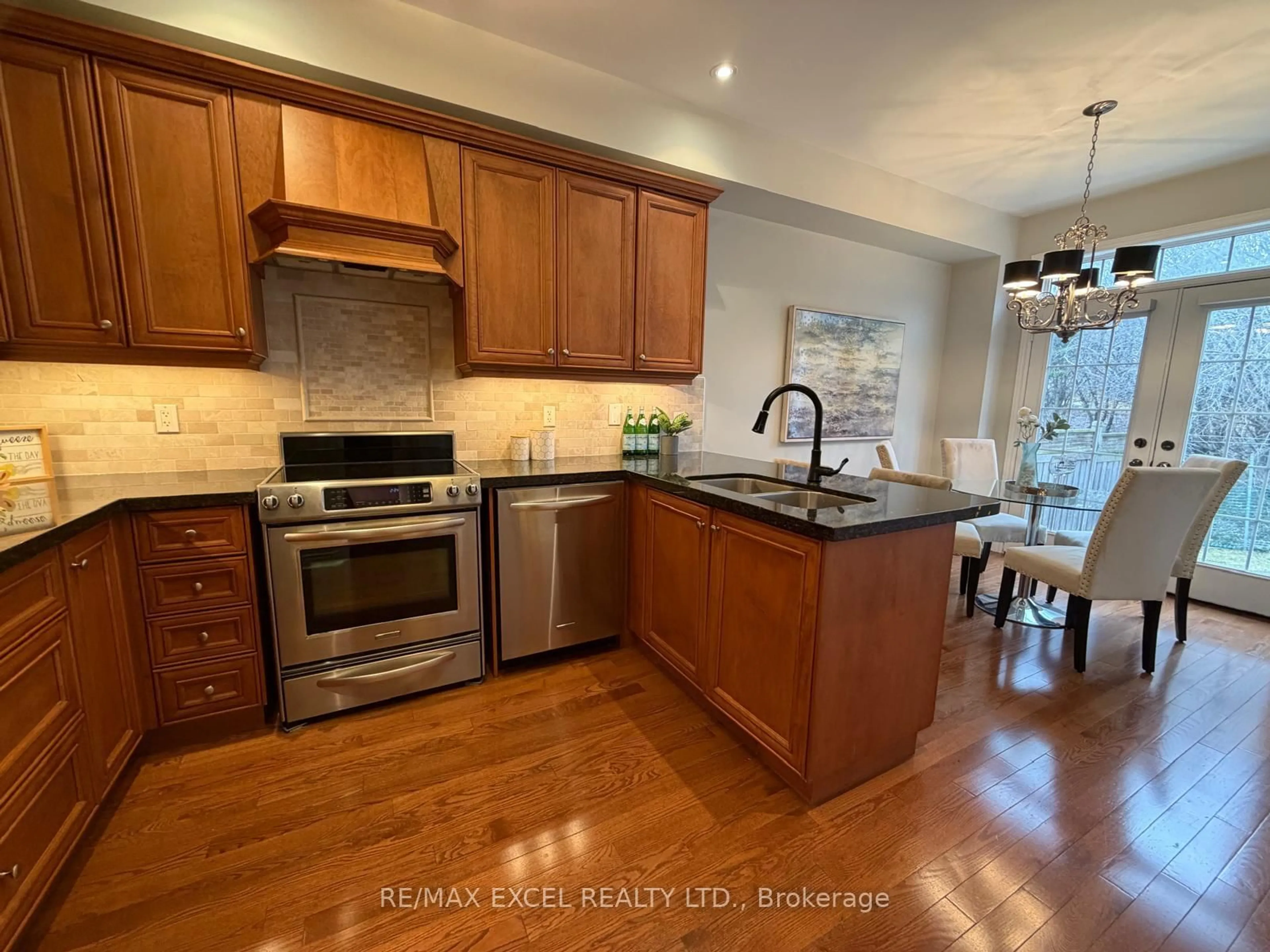 Open concept kitchen, unknown for 450 Worthington Ave #3, Richmond Hill Ontario L4E 0E5