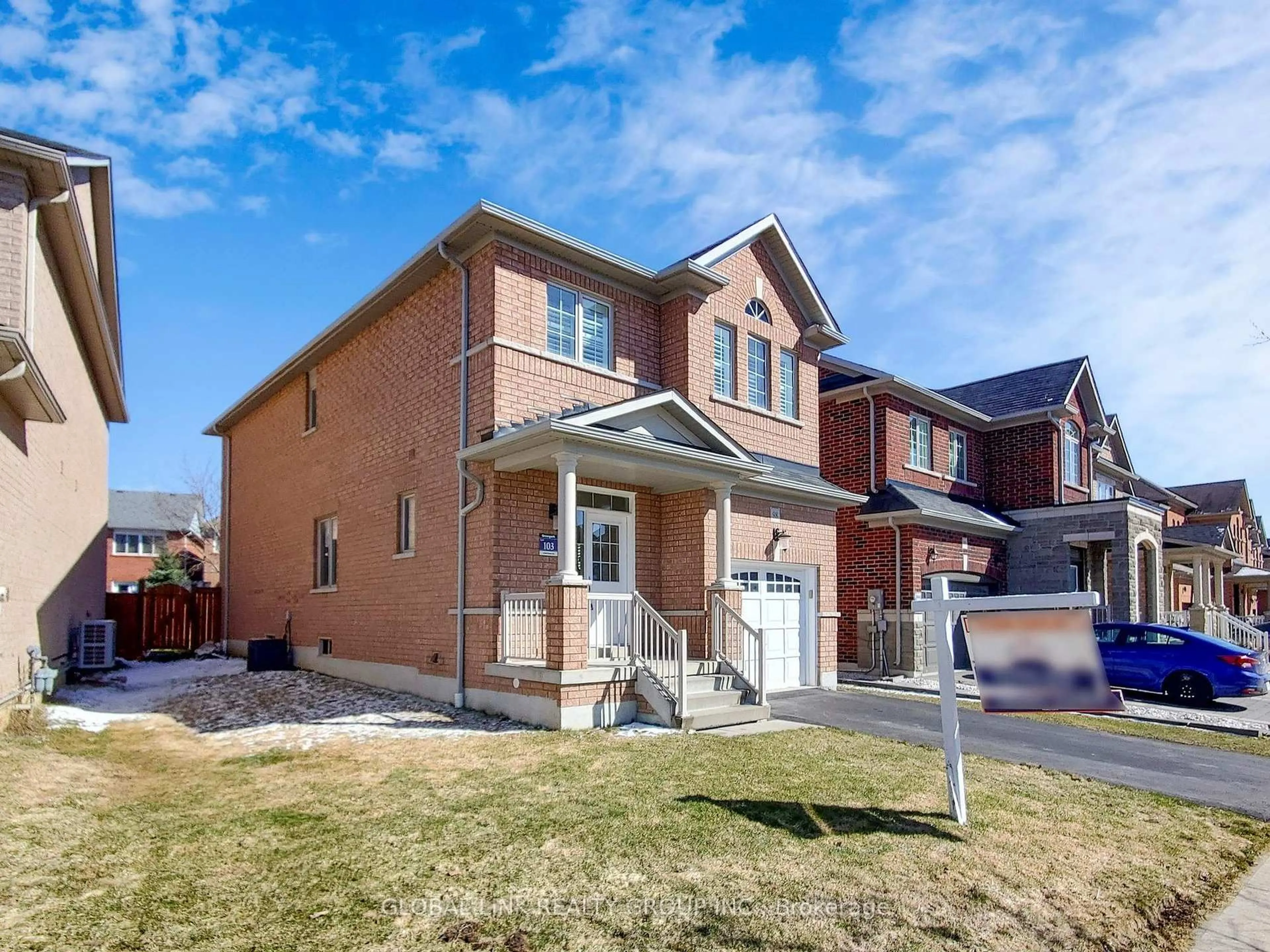 Home with brick exterior material, street for 98 Wilf Morden Rd, Whitchurch-Stouffville Ontario L4A 0K1