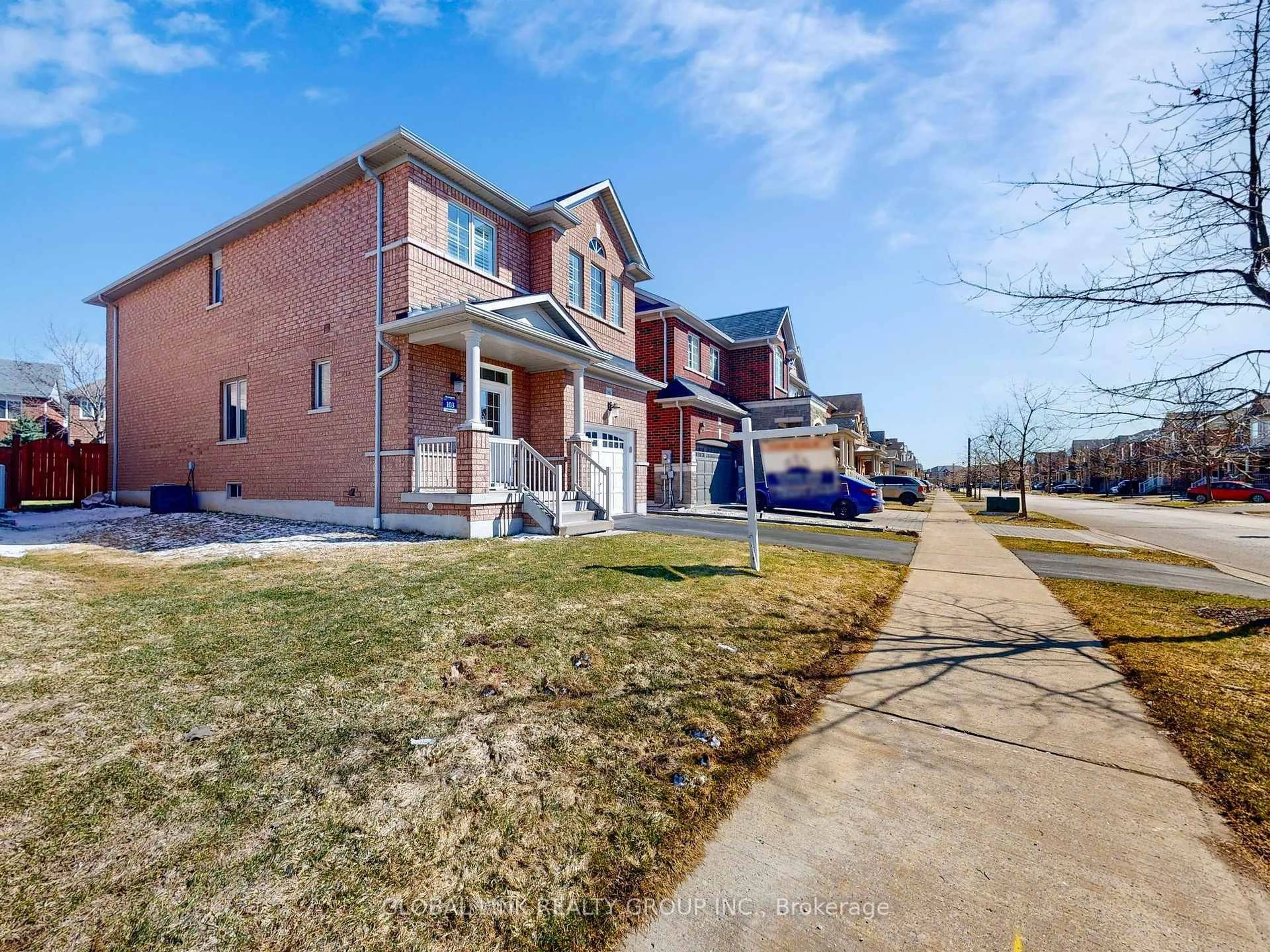 Home with brick exterior material, street for 98 Wilf Morden Rd, Whitchurch-Stouffville Ontario L4A 0K1