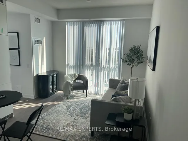 60 Honey Crisp Cres #509, Vaughan 2