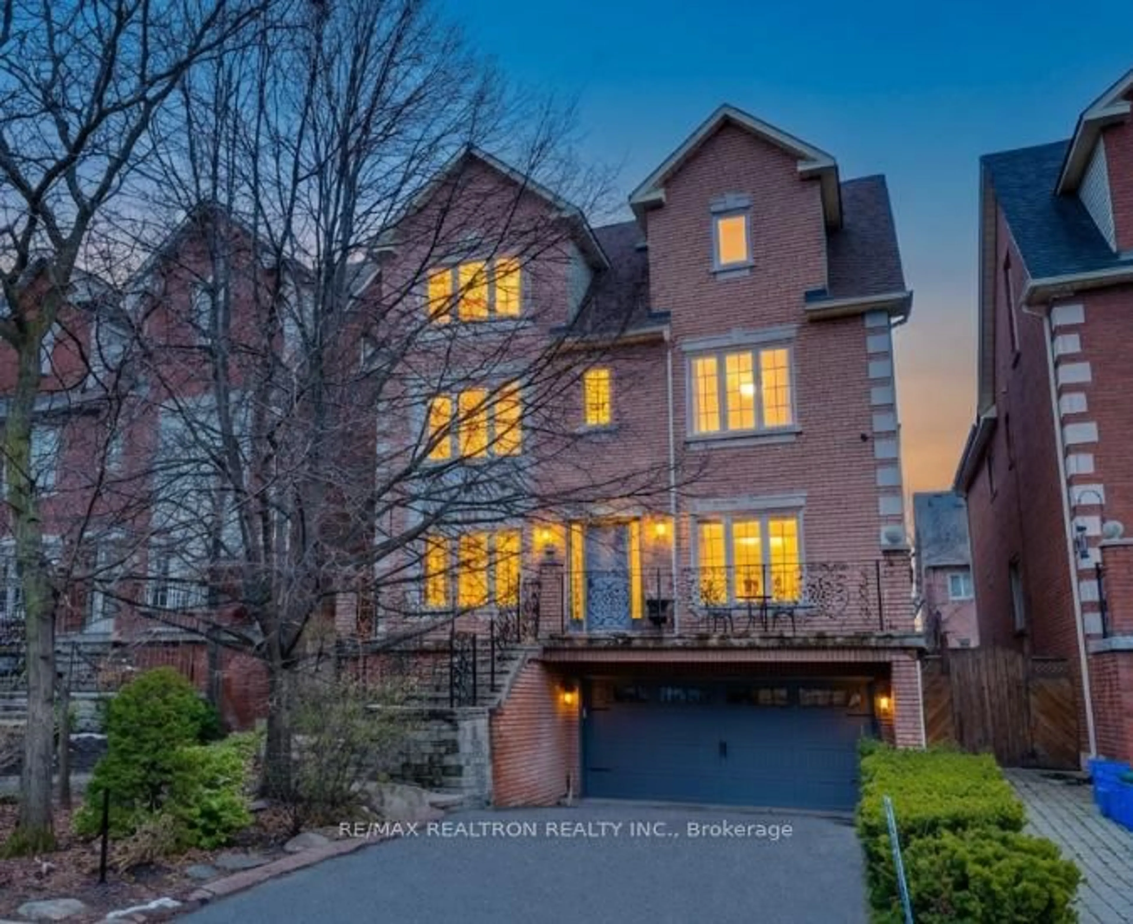 Home with brick exterior material, street for 117 Theodore Pl, Vaughan Ontario L4J 8E3