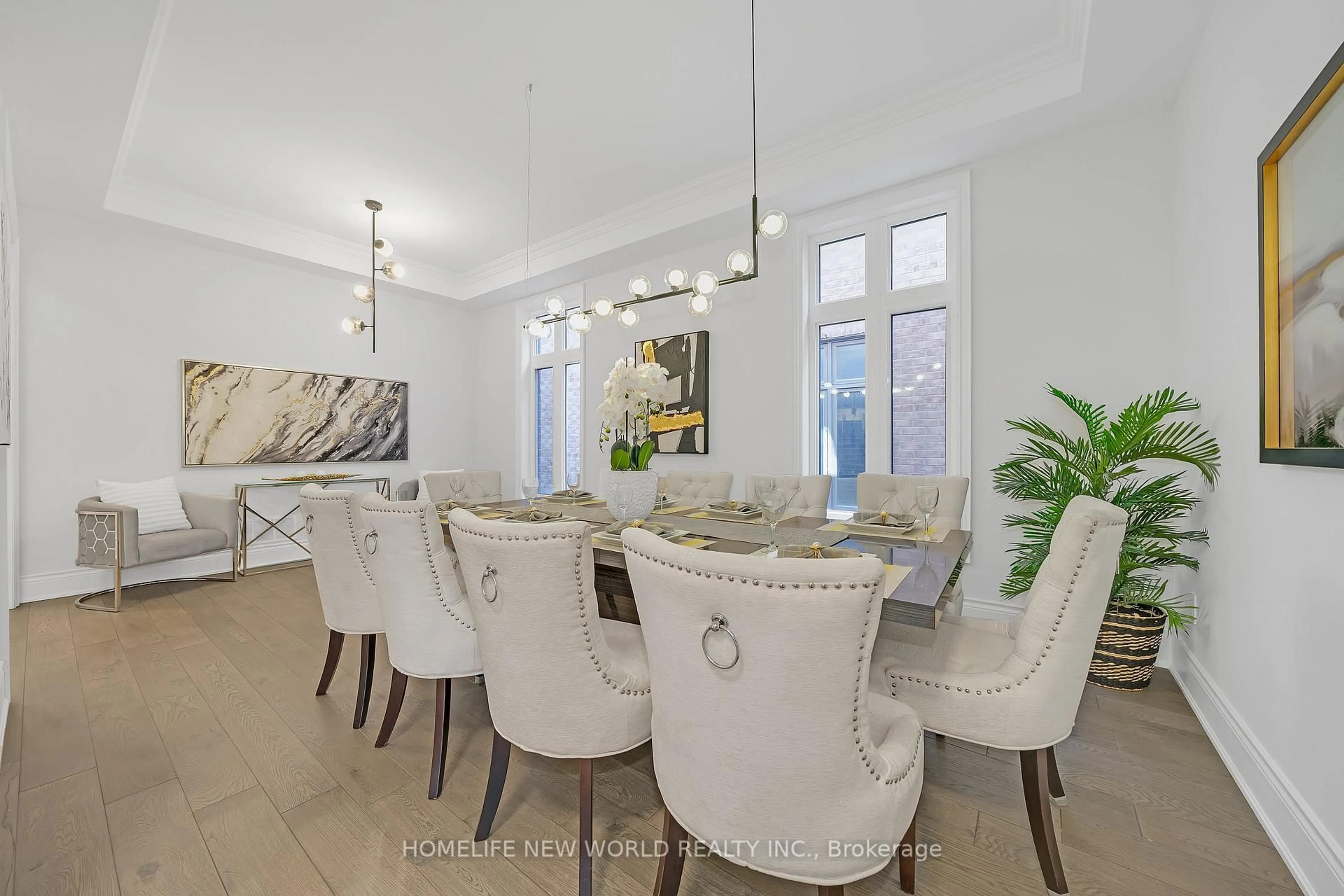 Dining room, ceramic/tile floor for 20 Planet St, Richmond Hill Ontario L4C 4V8