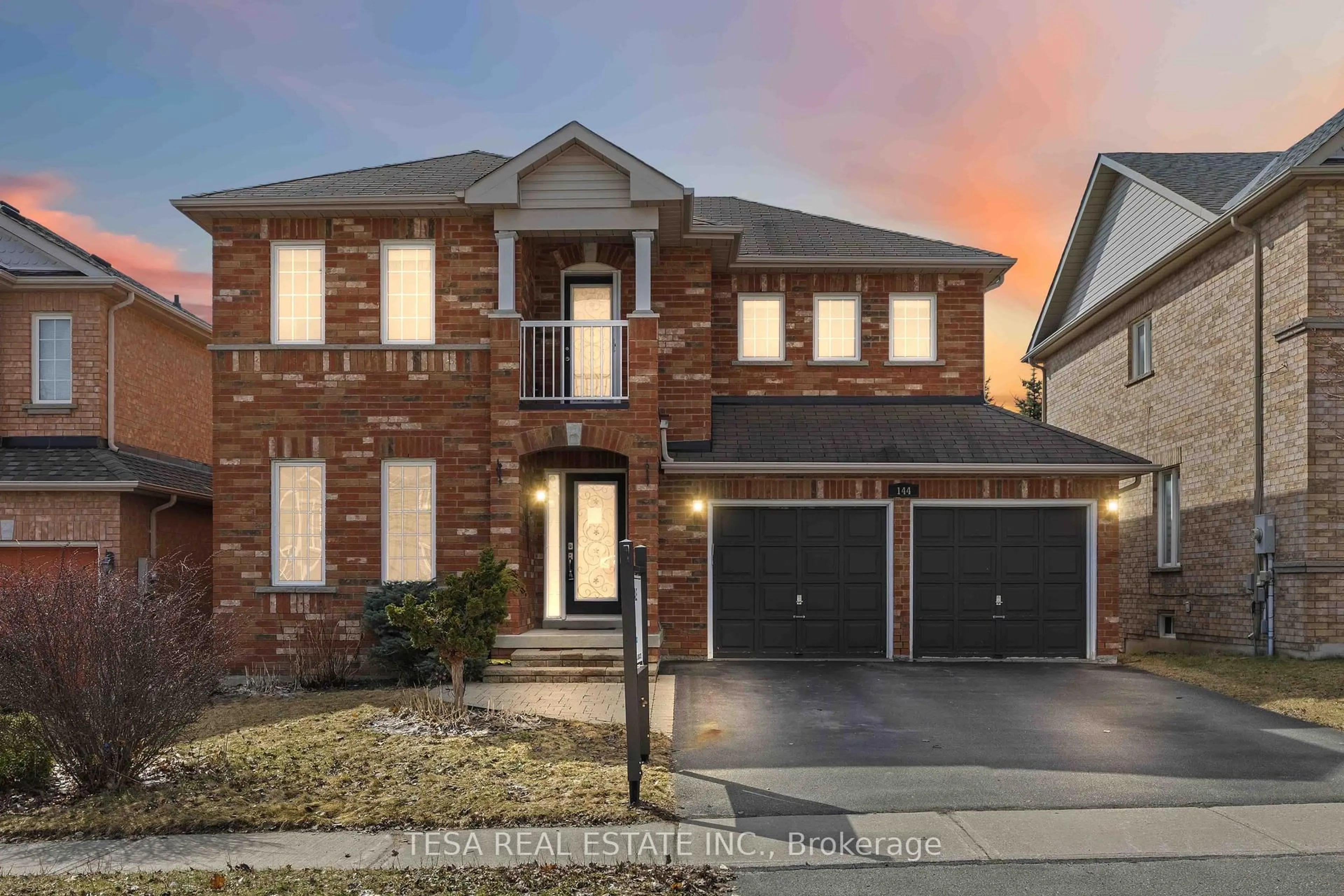Home with brick exterior material, street for 144 Aspenwood Dr, Newmarket Ontario L3X 2X6