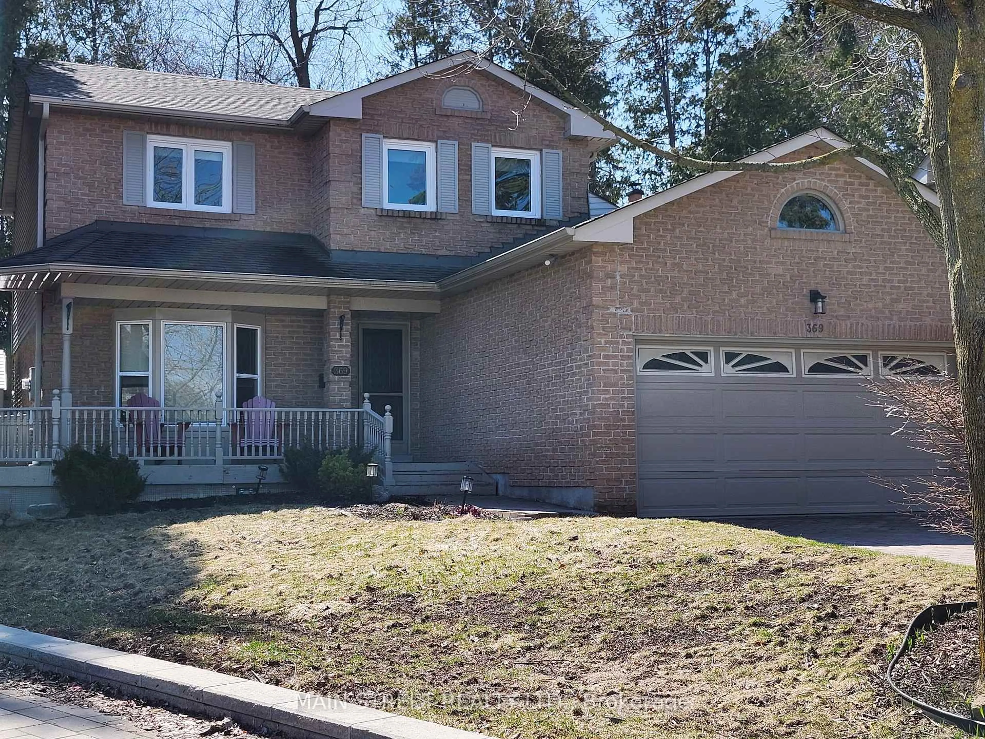 Home with brick exterior material, street for 369 Harewood Blvd, Newmarket Ontario L3Y 6S5