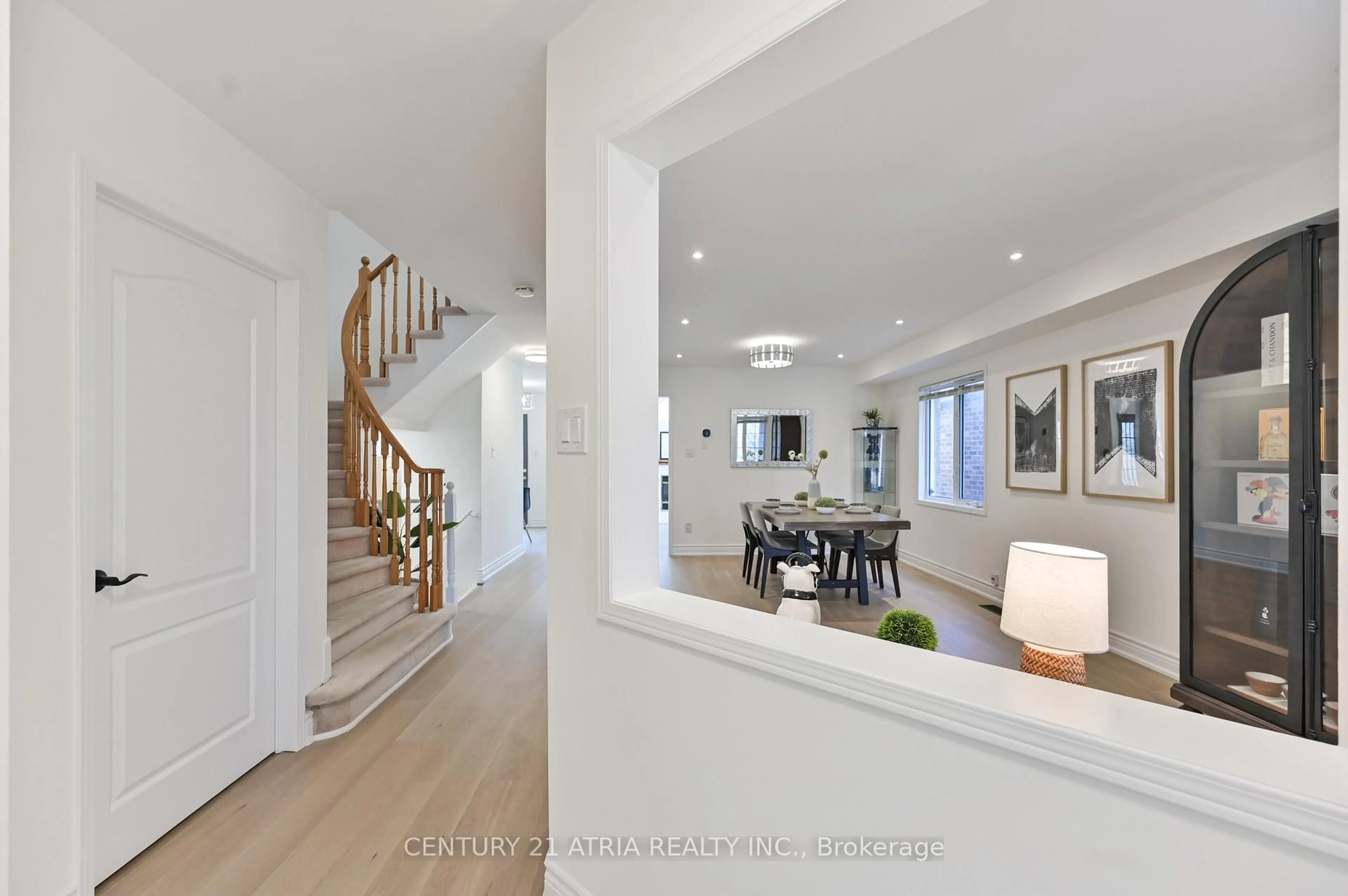 Unknown for 409 Heddle Cres, Newmarket Ontario L3X 2J2