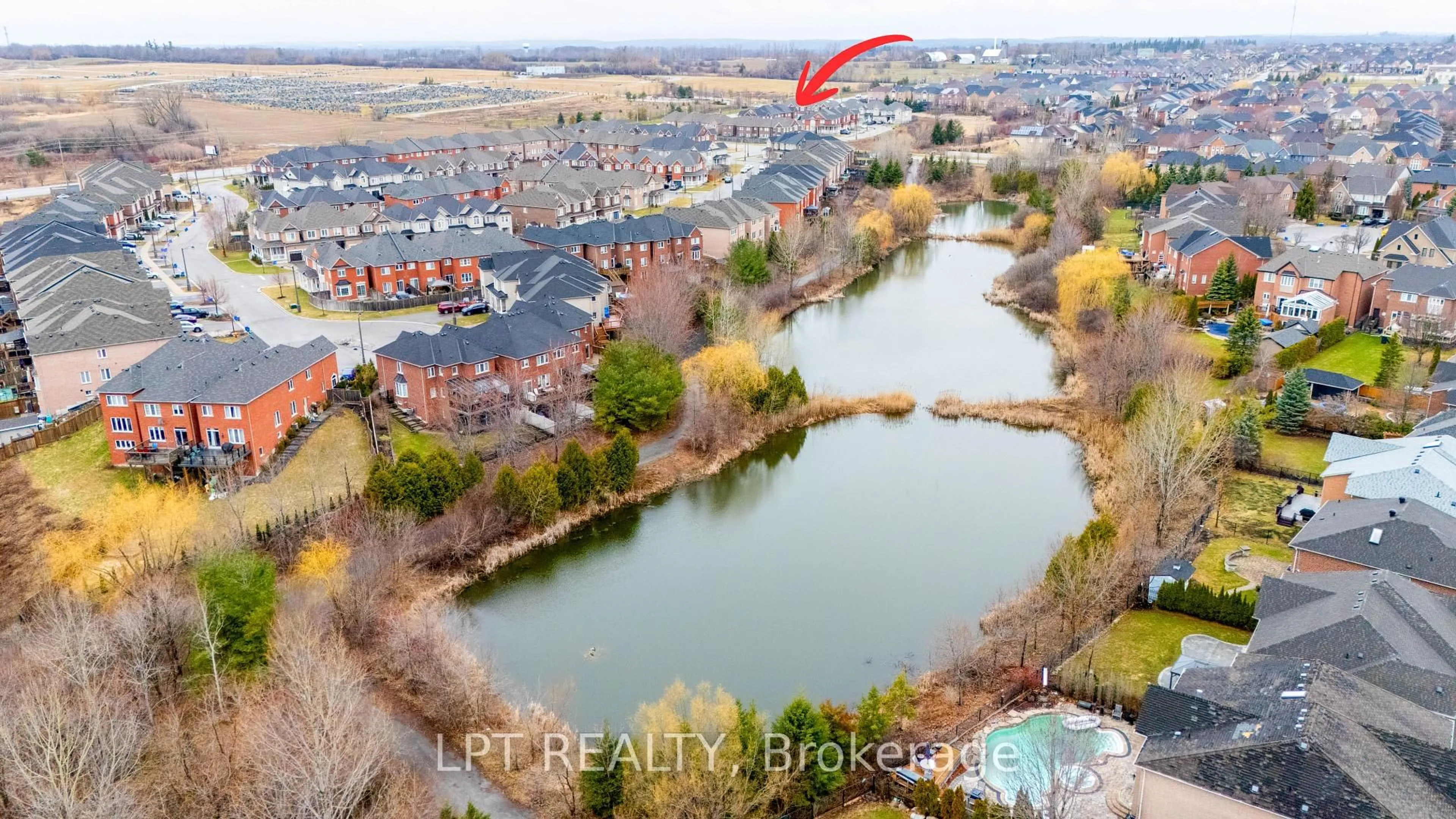A pic from outside/outdoor area/front of a property/back of a property/a pic from drone, water/lake/river/ocean view for 38 Pacific Rim Crt, Richmond Hill Ontario L4E 0W8