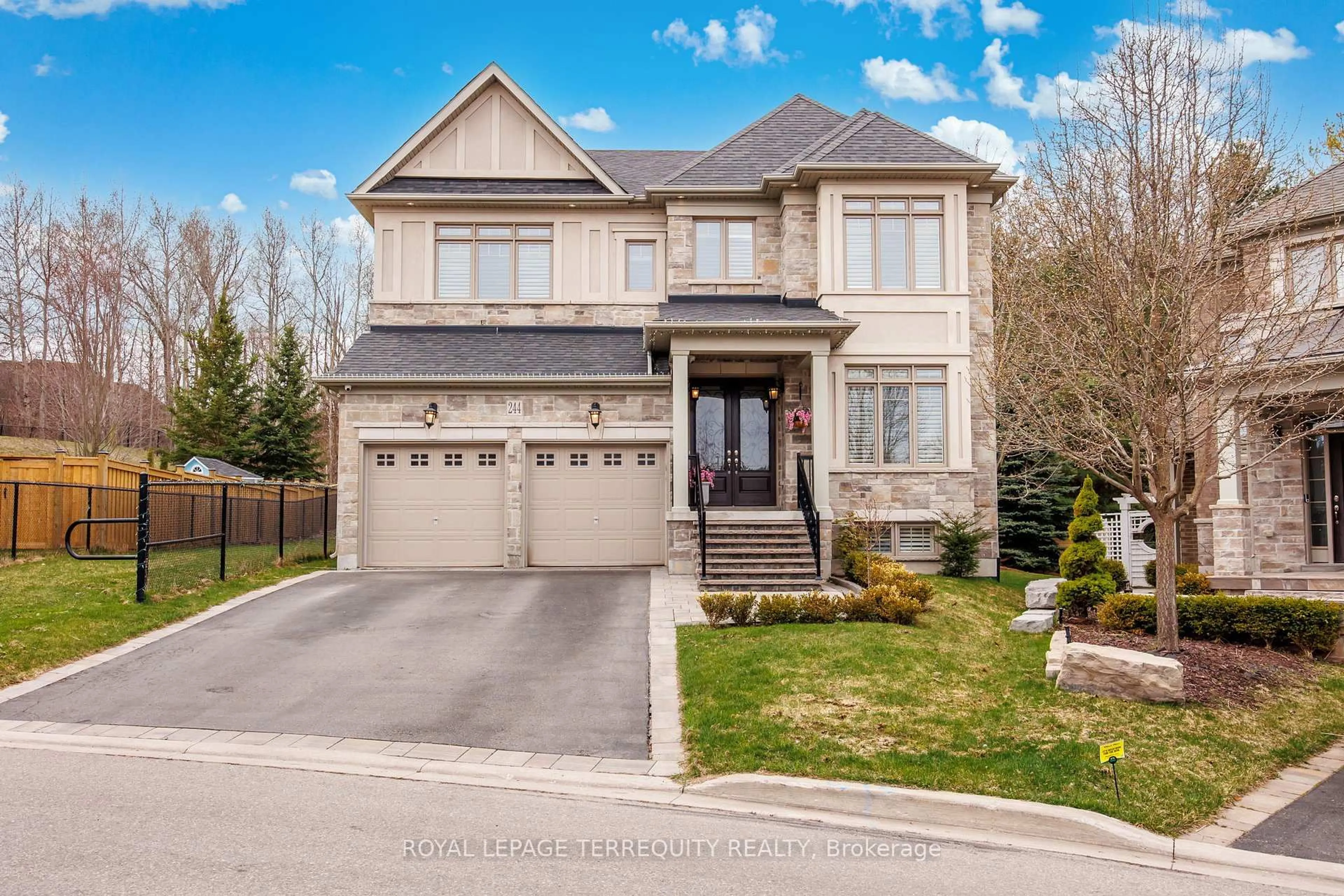 Home with brick exterior material, street for 244 Frederick Curran Lane, Newmarket Ontario L3X 0B9