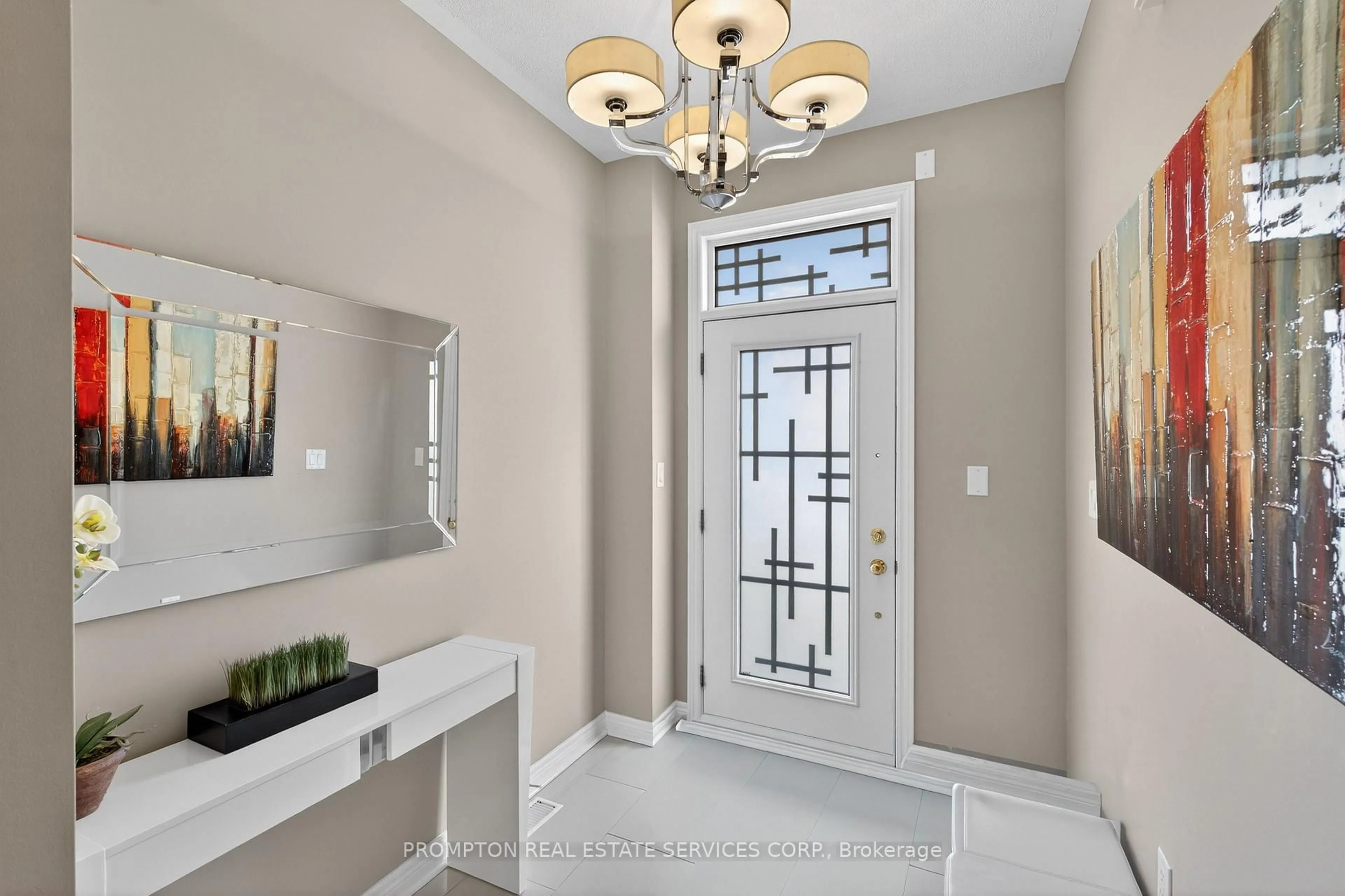 Indoor entryway for 15 Donald Buttress Blvd, Markham Ontario L6C 0J8