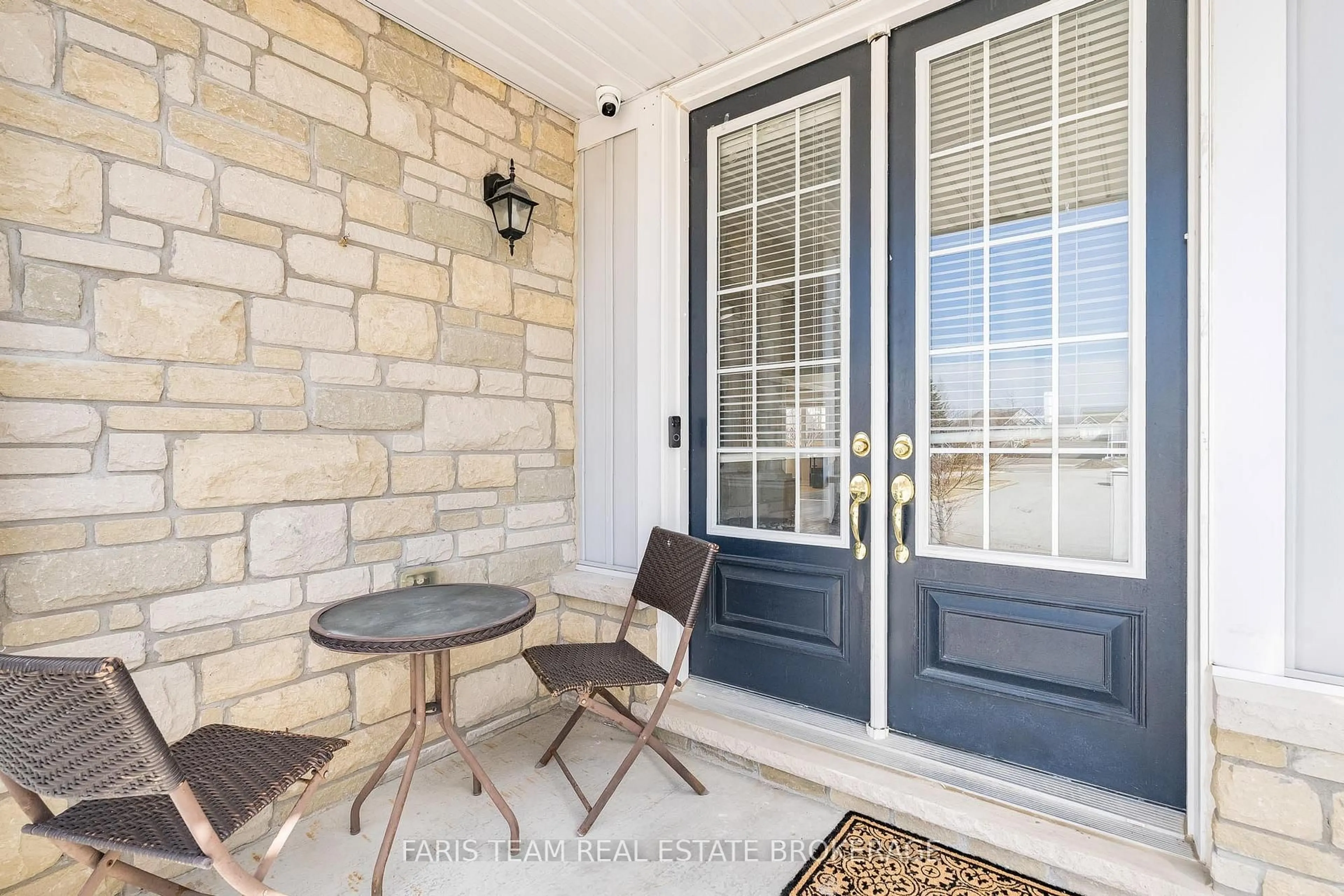 Unknown for 111 Latimer Ave, Essa Ontario L3W 0N1