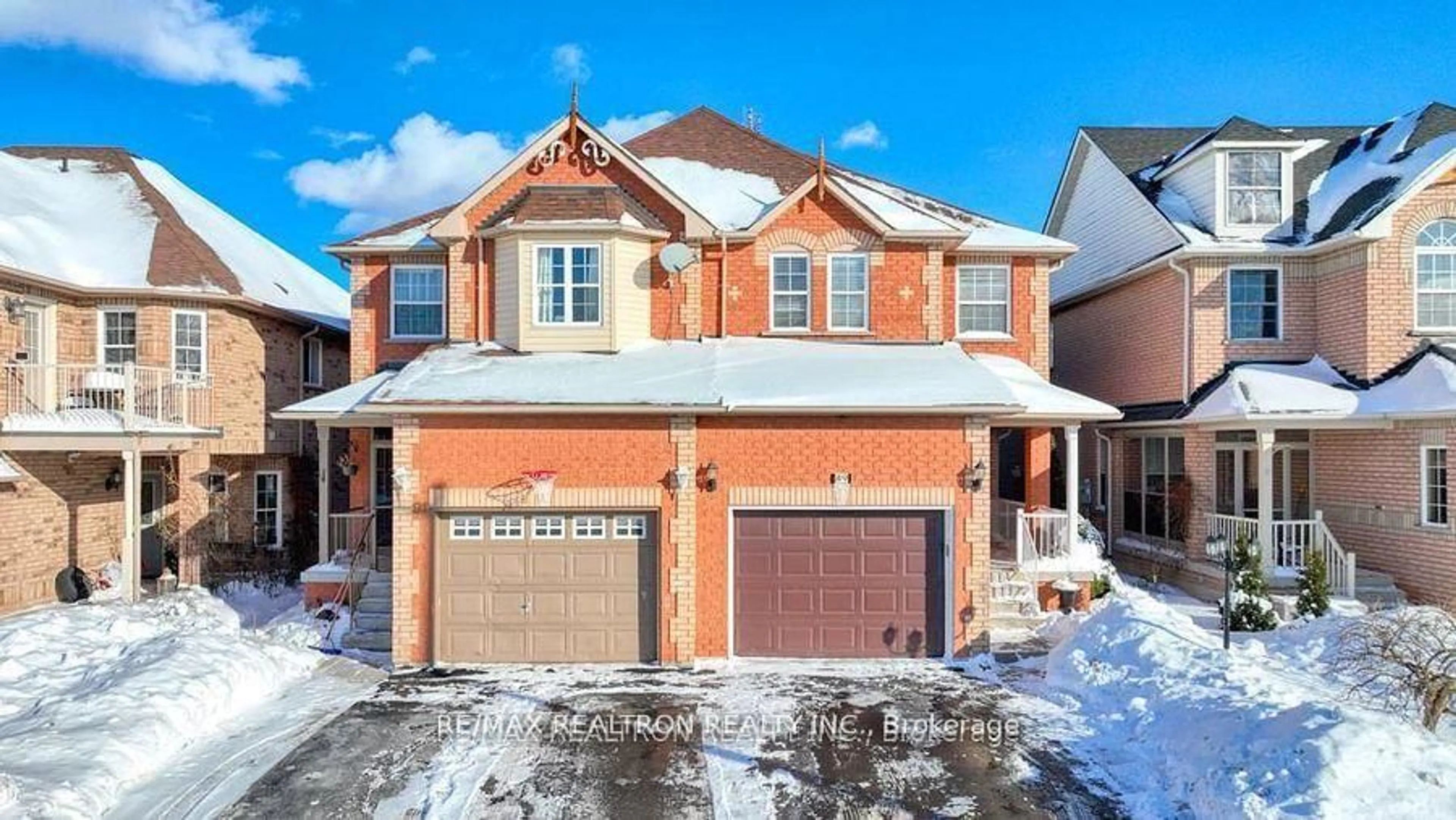 Home with brick exterior material, street for 89 English Oak Dr, Richmond Hill Ontario L4E 3X4