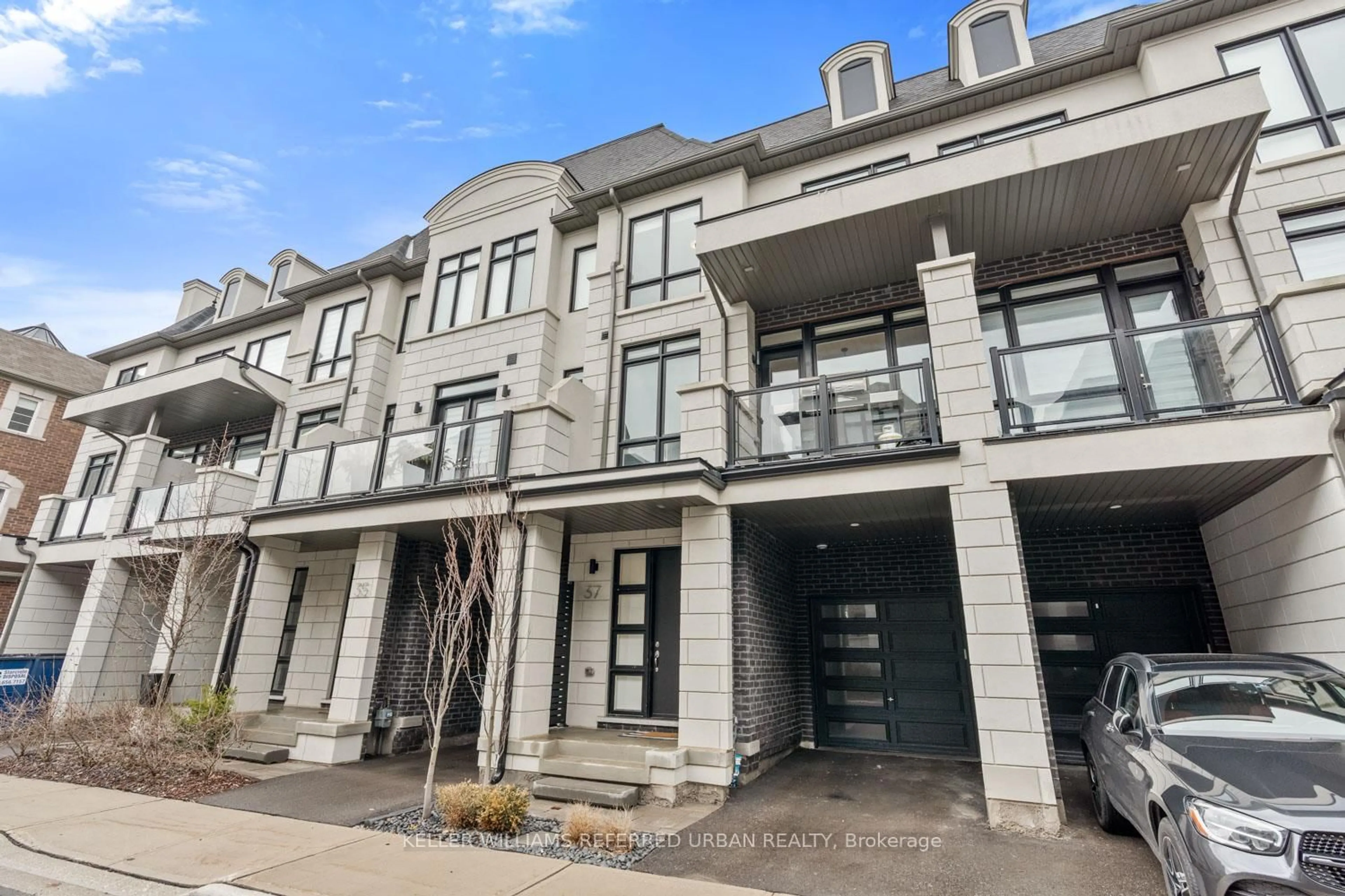 Unknown for 37 Globemaster Lane, Richmond Hill Ontario L4E 1H4