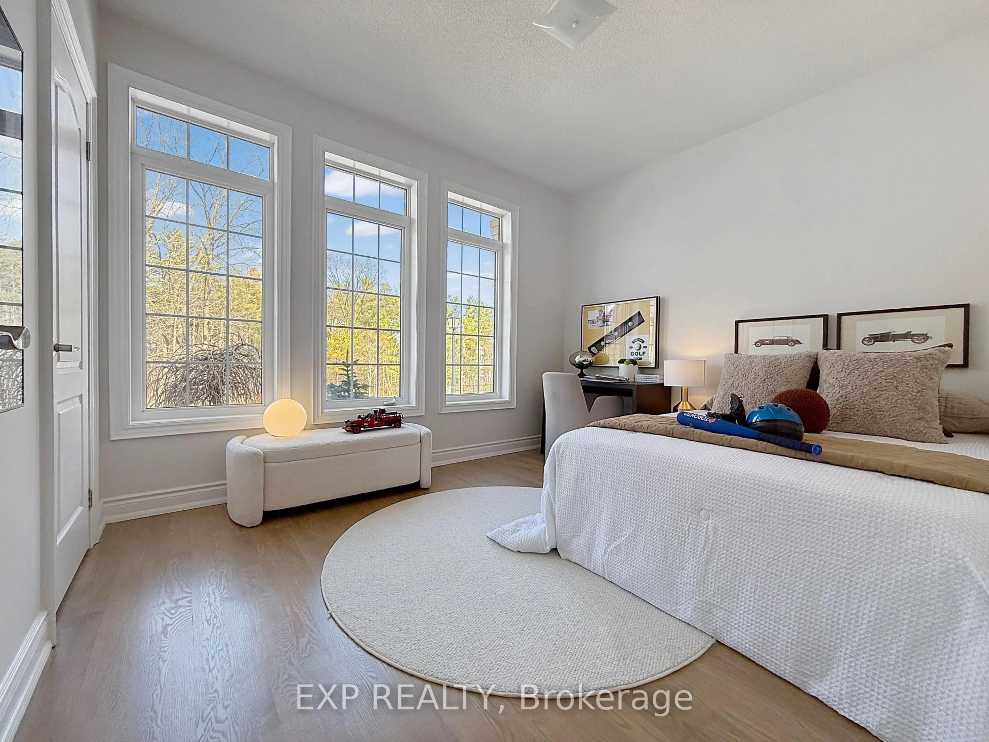 A pic of a room for 1082 Bob Scott Crt, Newmarket Ontario L3X 3L7