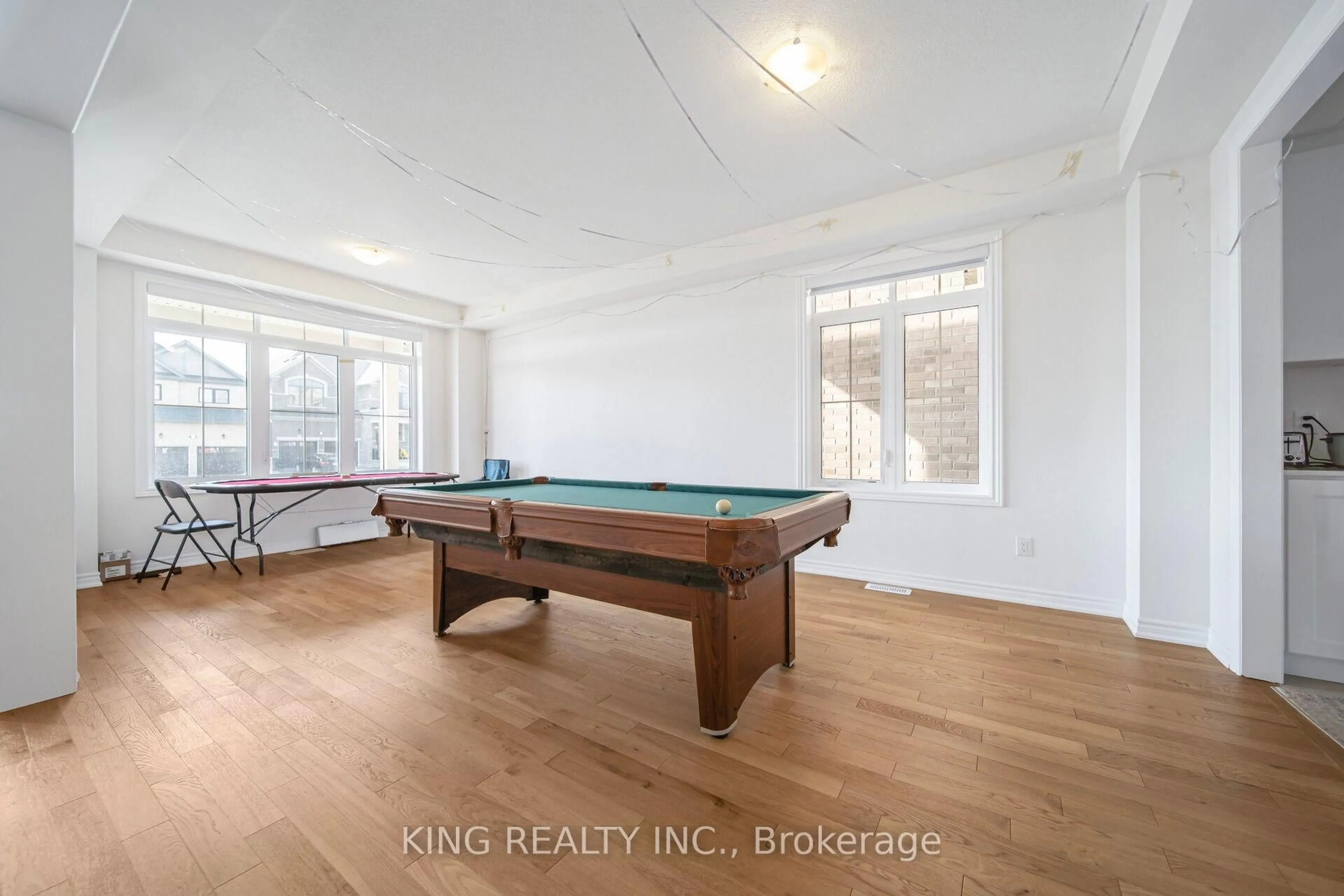 A pic of a room for 69 Lawrence D. Pridham Ave, New Tecumseth Ontario L9R 0X4